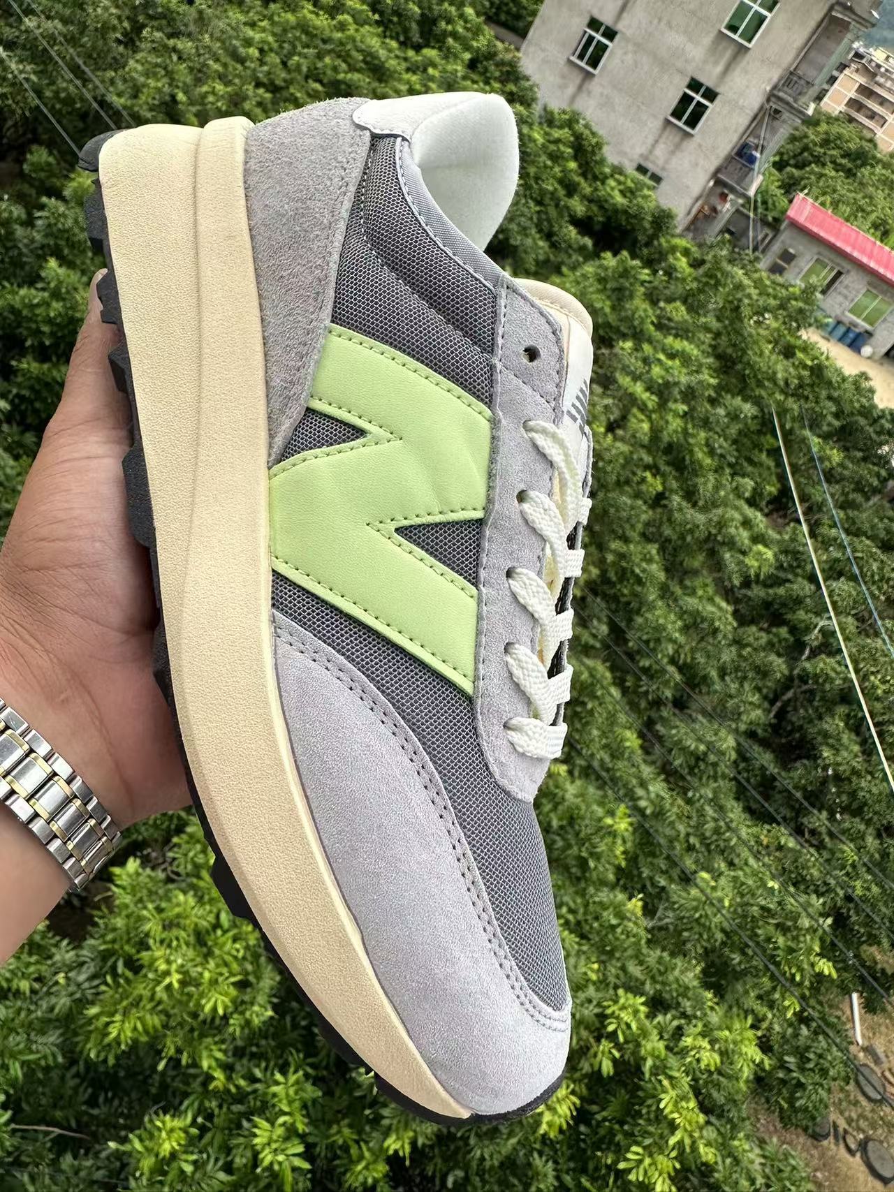 NB 370（F48）