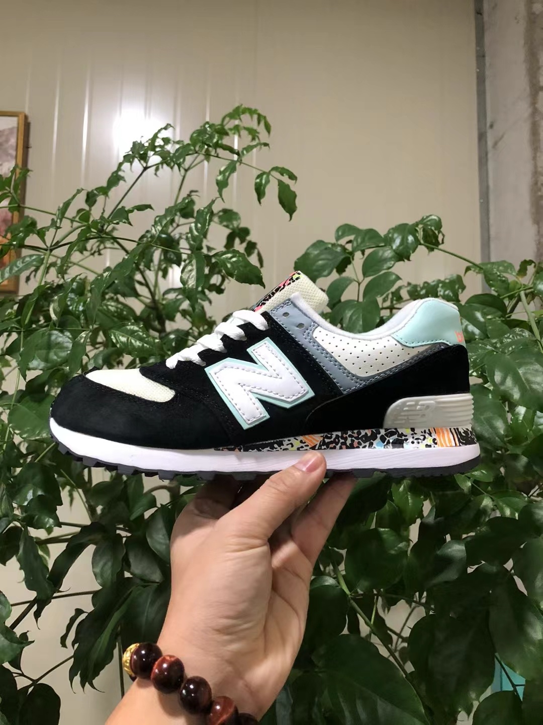 NB 574 Classic（G17）