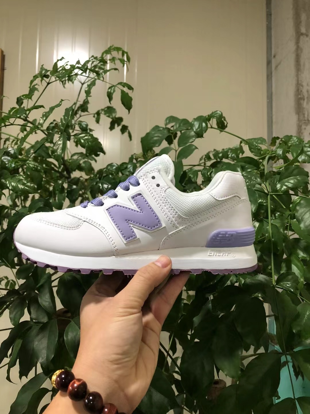 NB 574 Classic（G17）