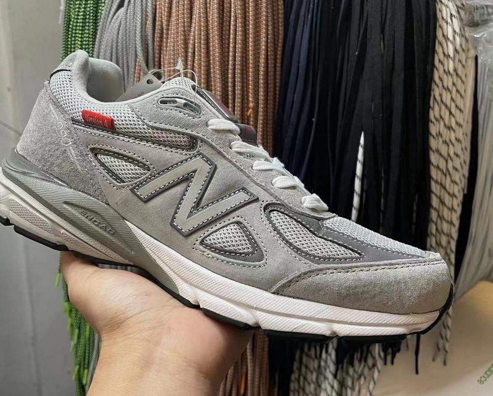 NB 990 V4