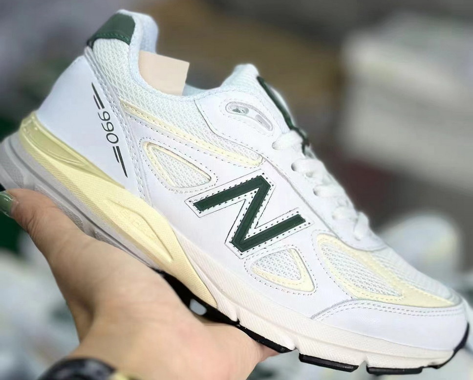 NB 990 V4