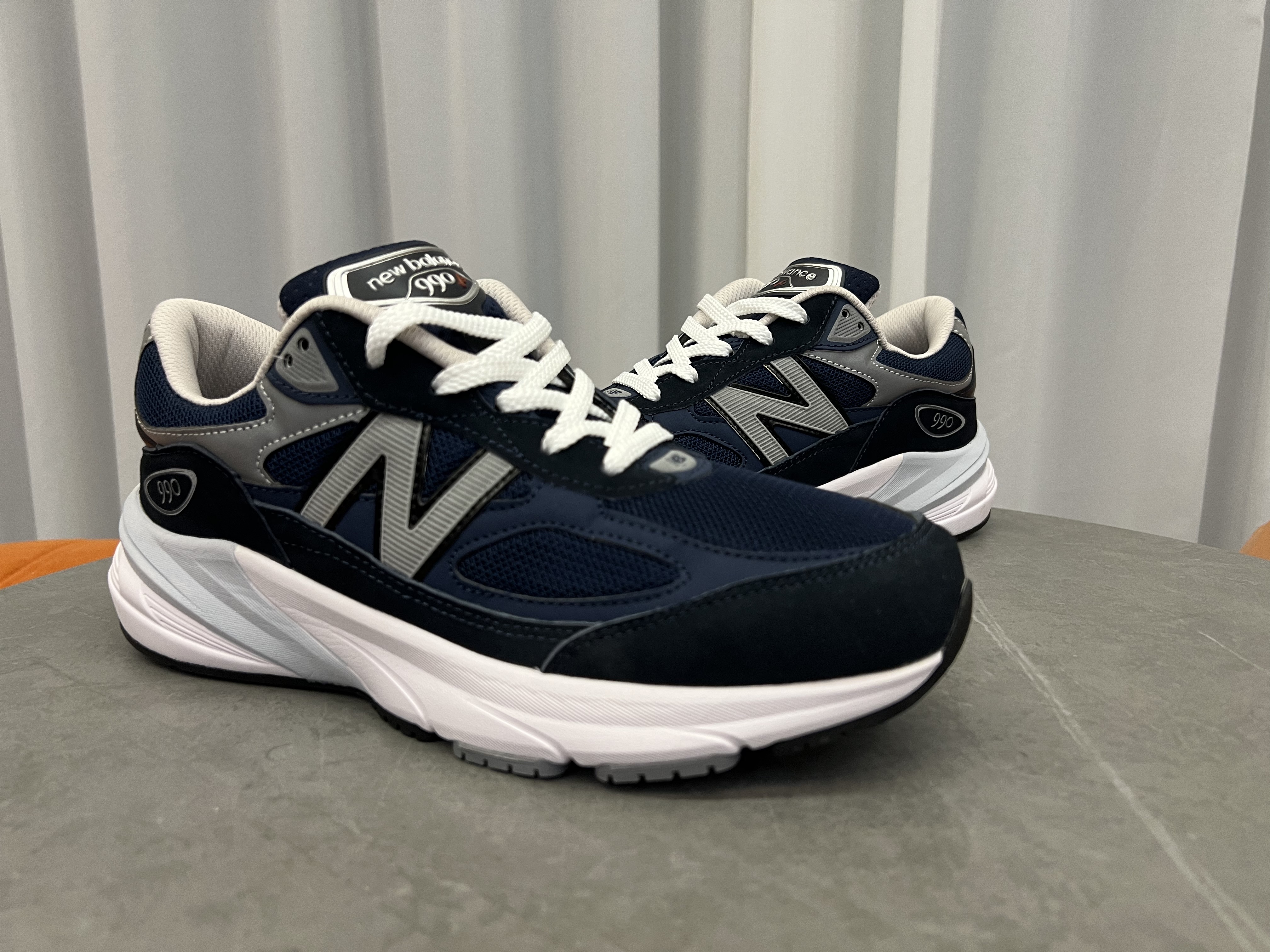 NB 990V6 (H-sg1)
