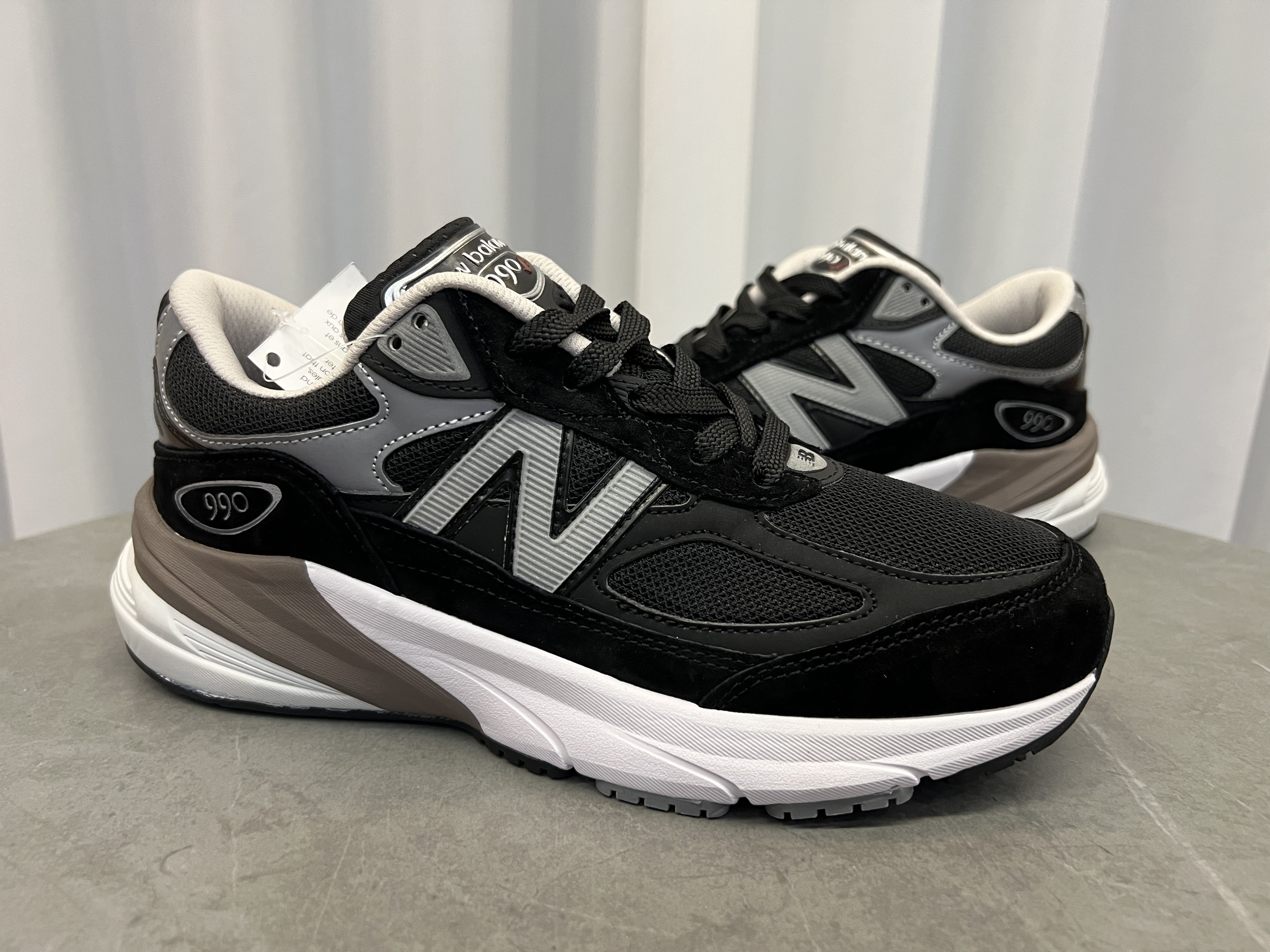 NB 990V6 (H-sg1)