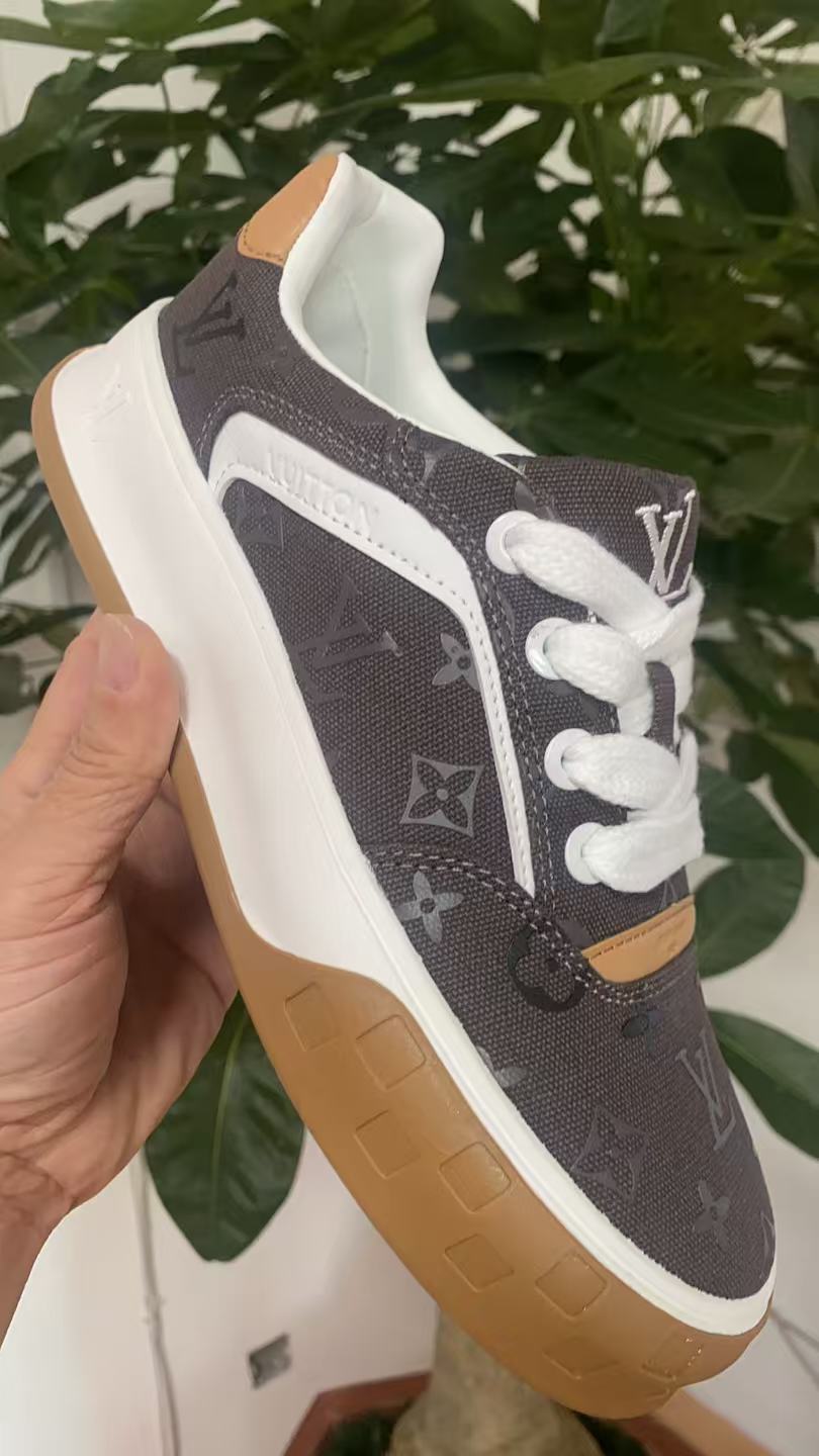 L-V Skateboarding Man 饼干鞋 #华y