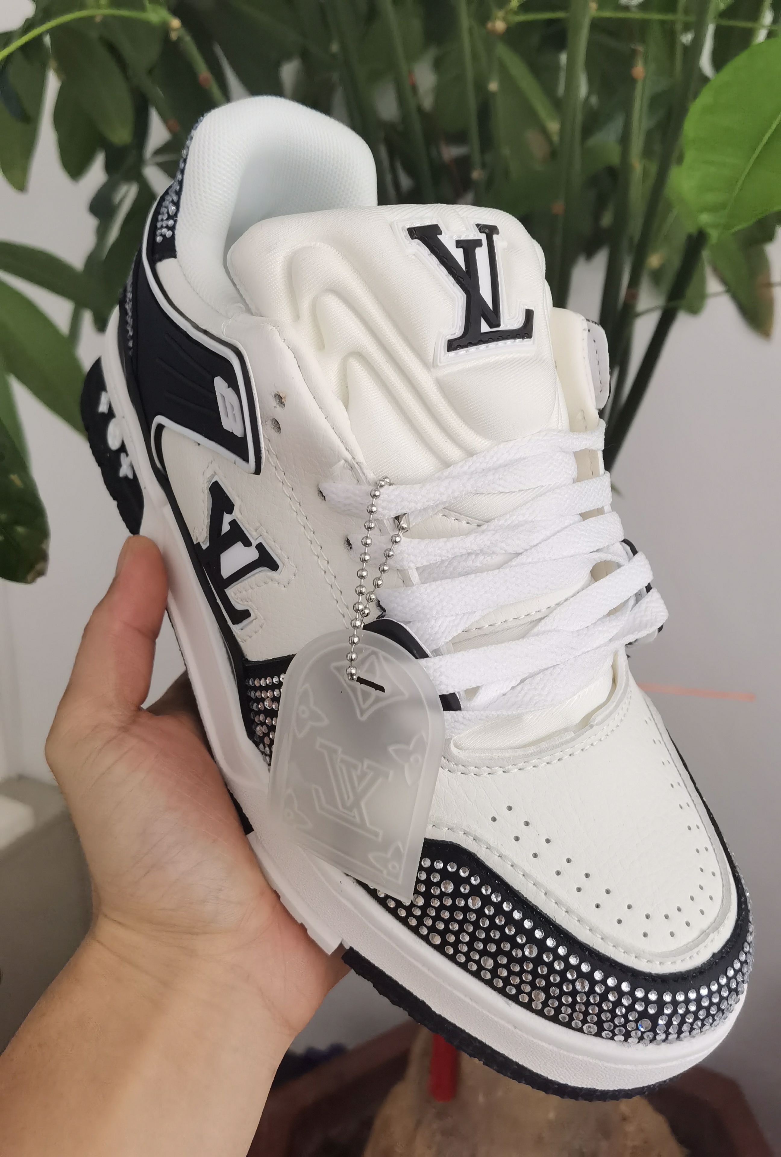 L-V 6代 钻石面 #华y