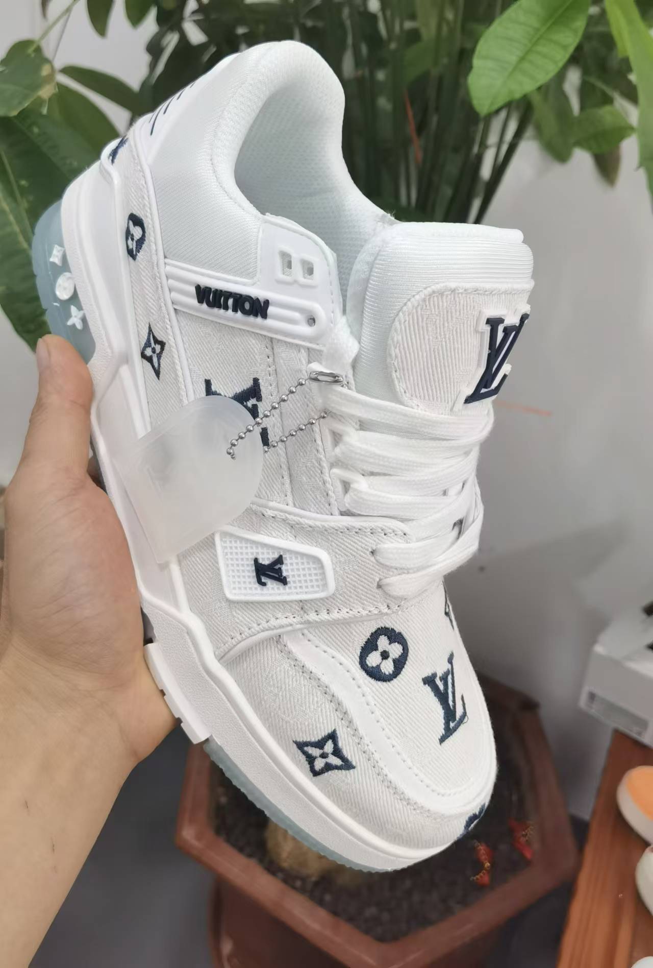L-V  刺绣  #华y