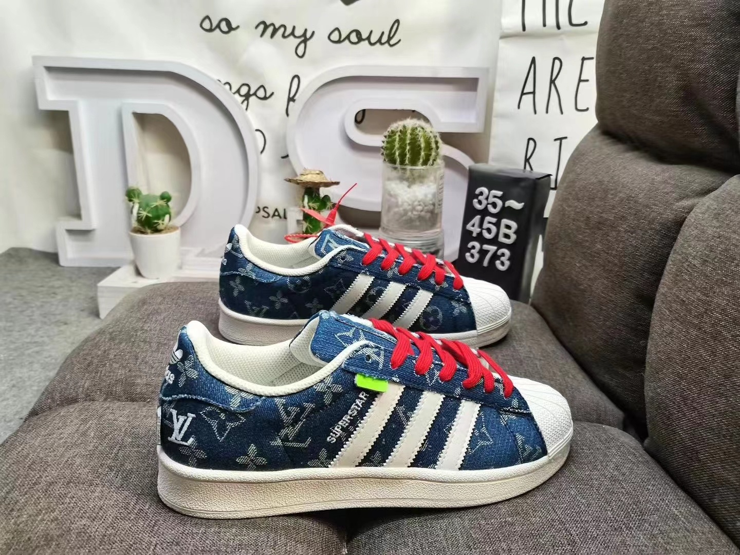 L-V X Superstar（G17）