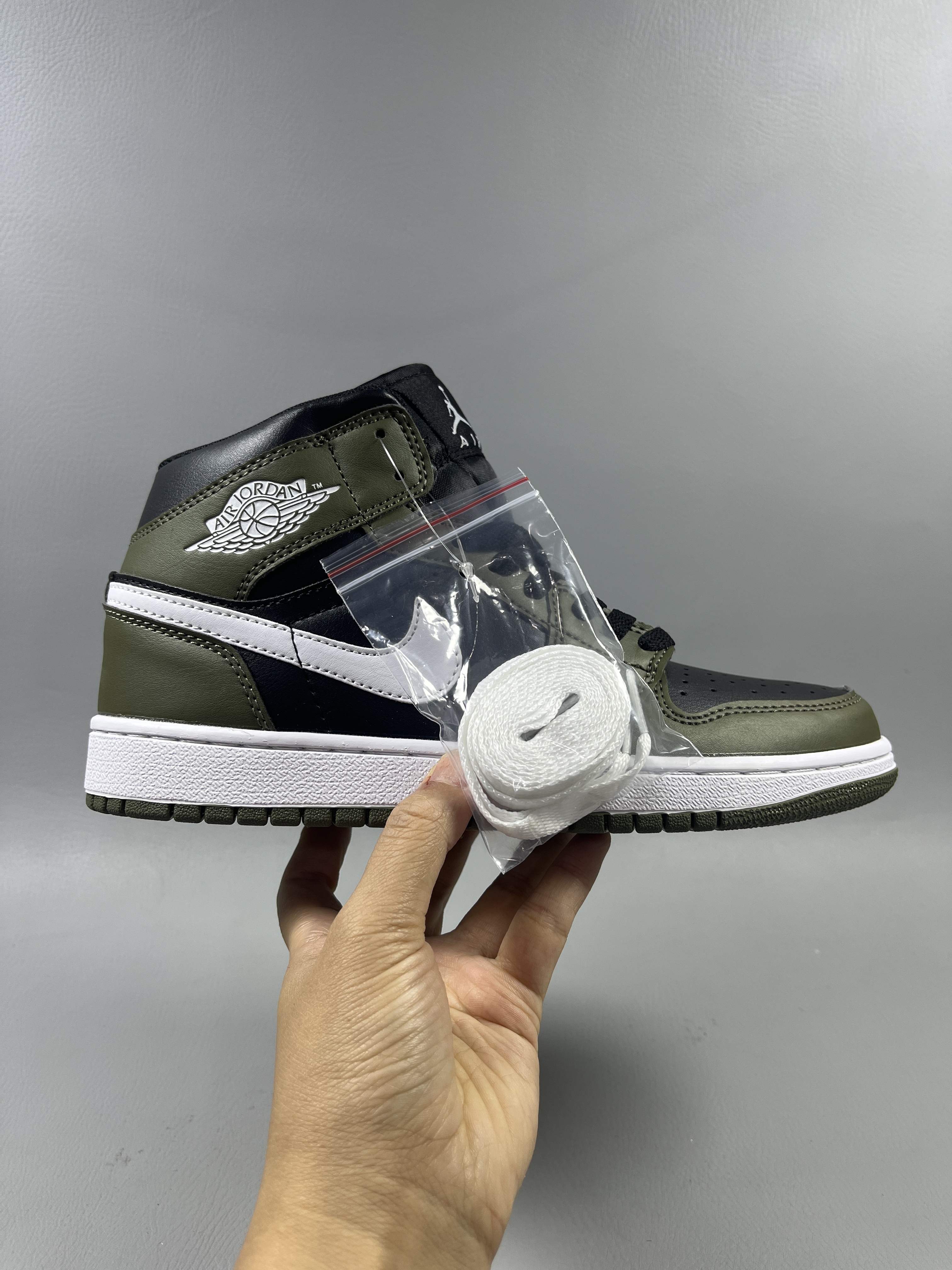 Jor-dan 1 High（F1）
