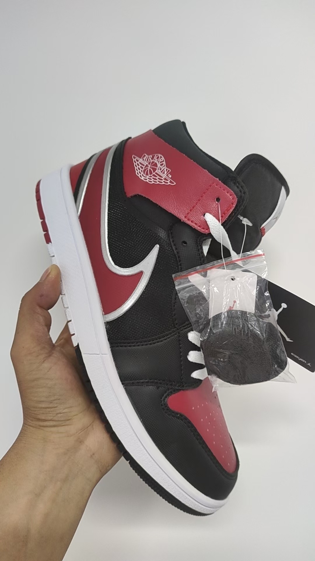 Jor-dan 1 High（009 H-32）