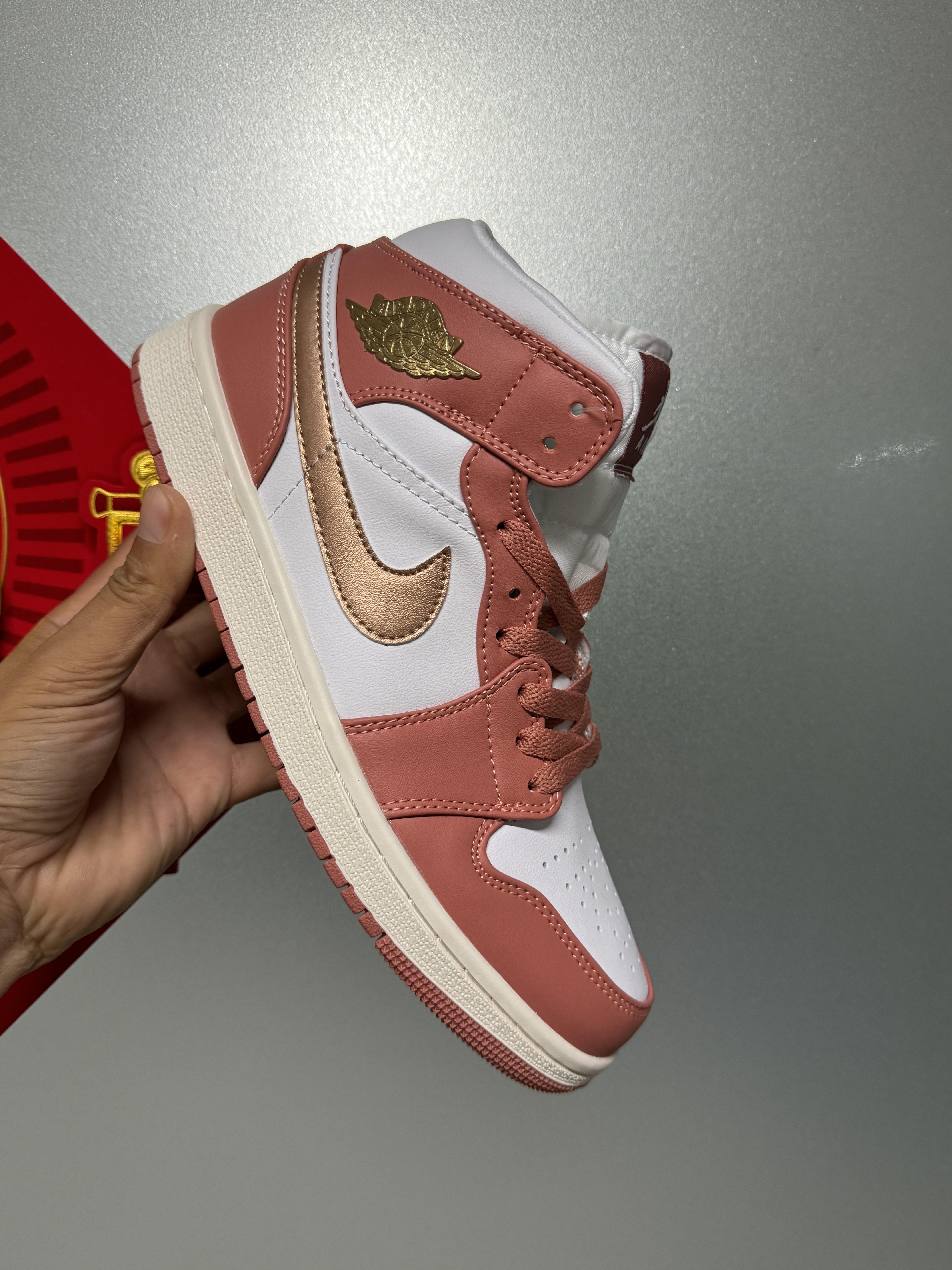 Jor-dan 1 Mid（H-32）