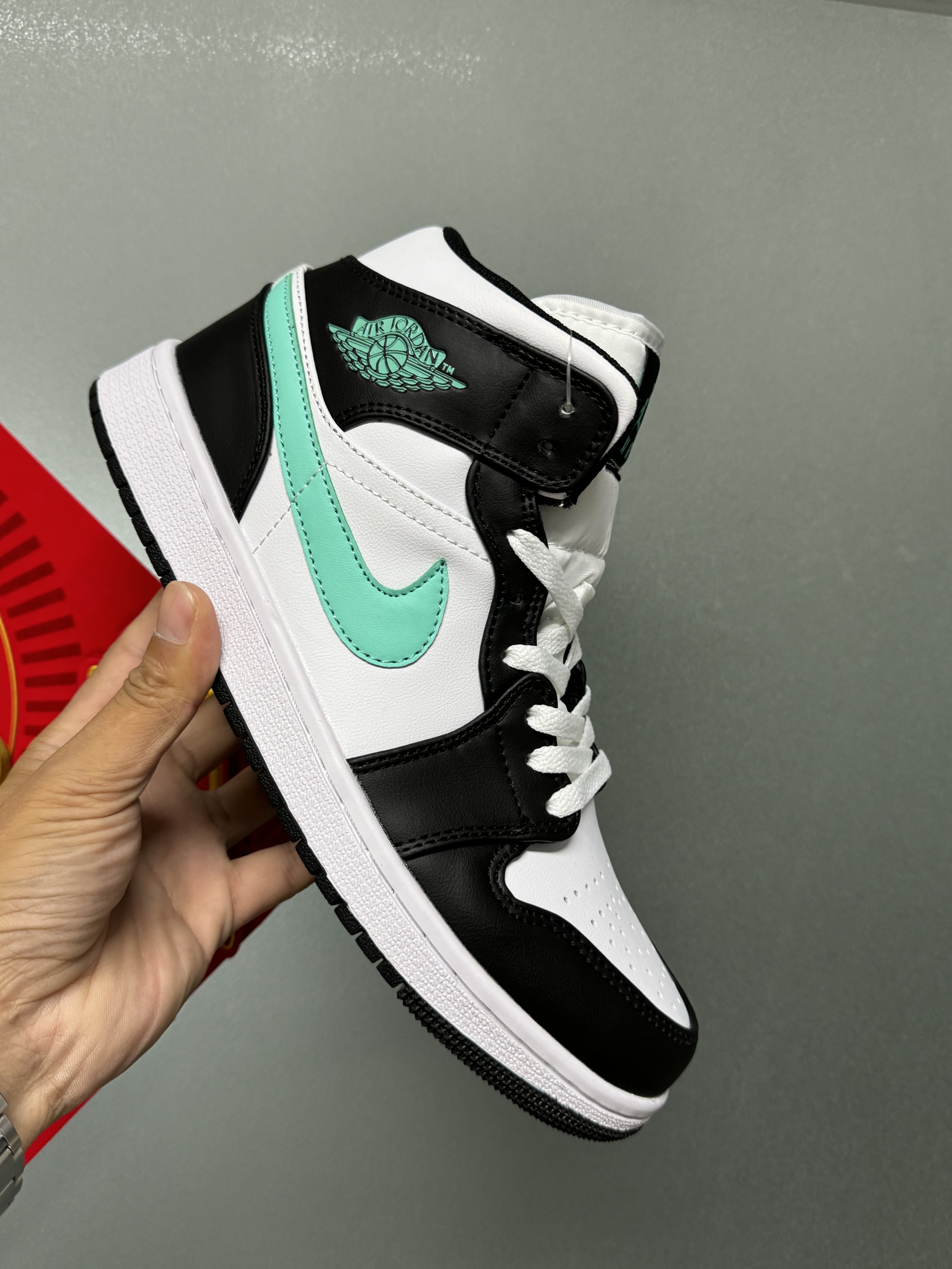 Jor-dan 1 Mid（H-32）