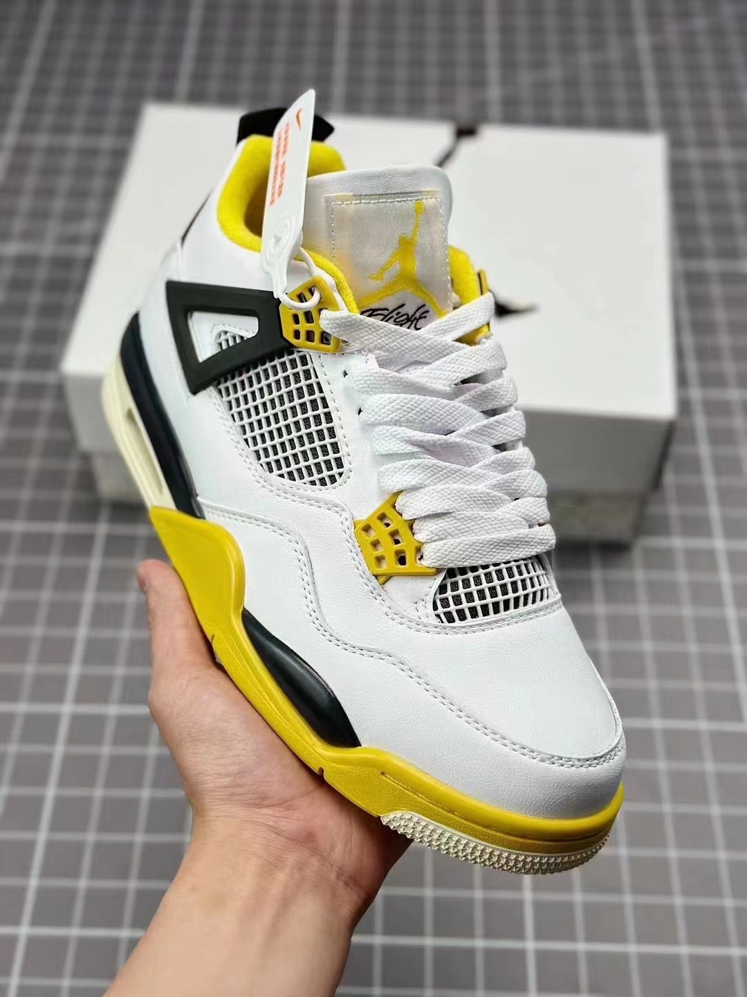 Jor-dan 4 Leather (青 C4）