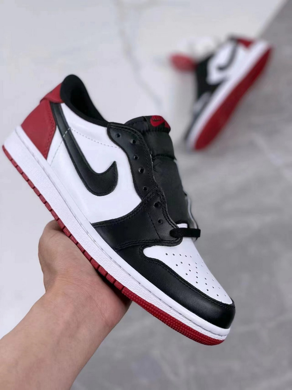 Jor-dan 1 Low Leather #章