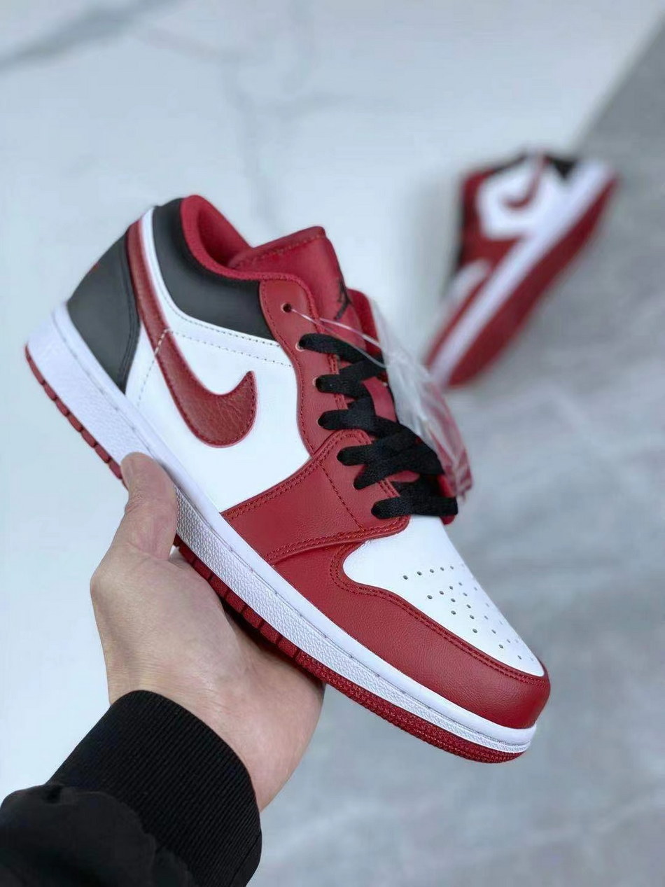 Jor-dan 1 Low Leather #章