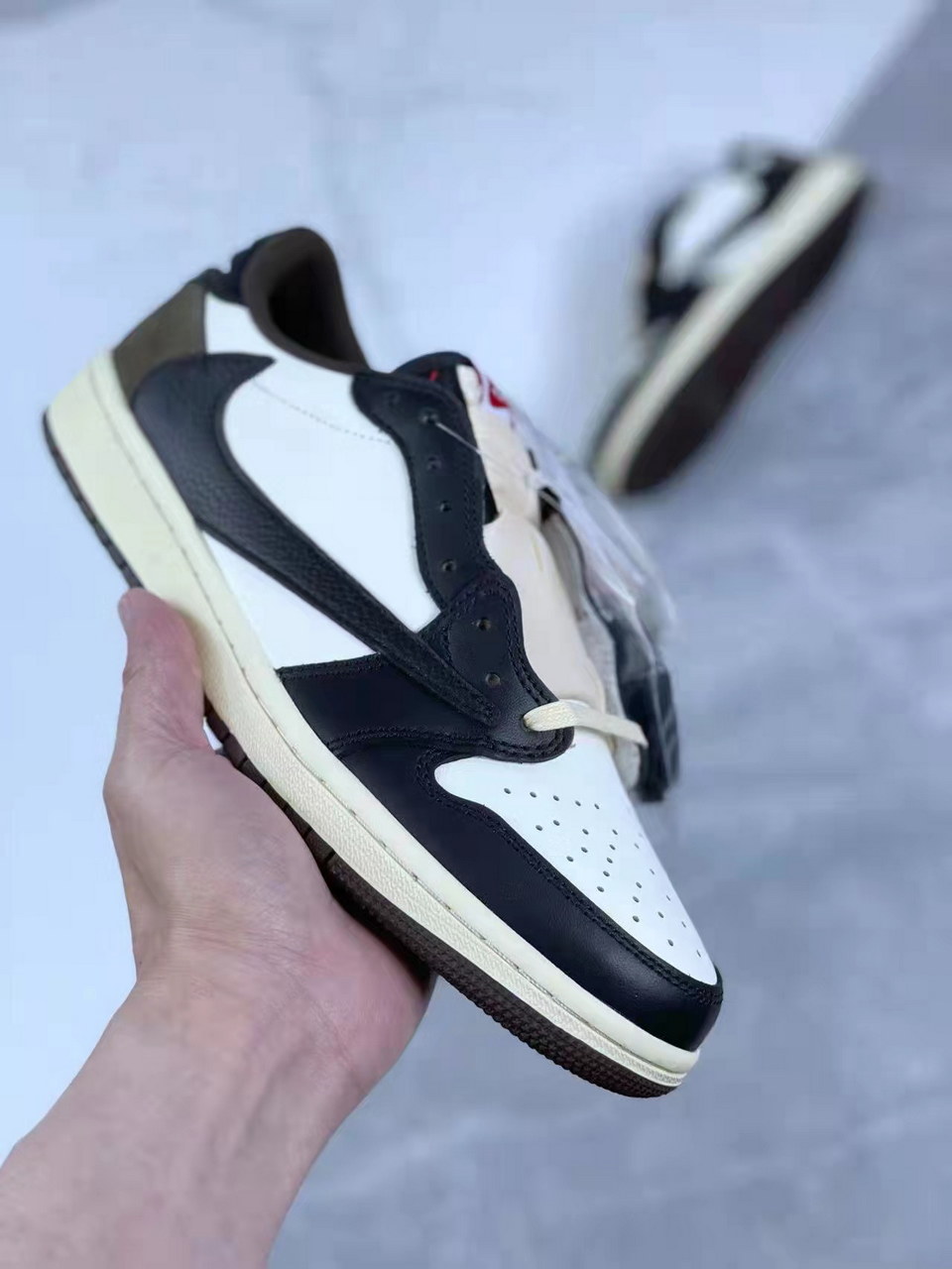 Jor-dan 1 Low Leather #章