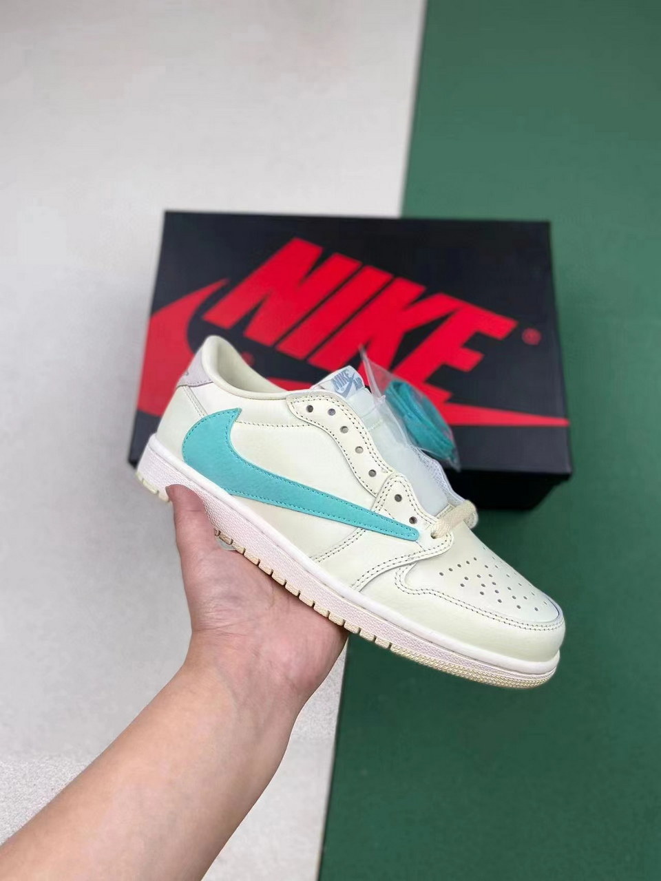 Jor-dan 1 Low Leather #章