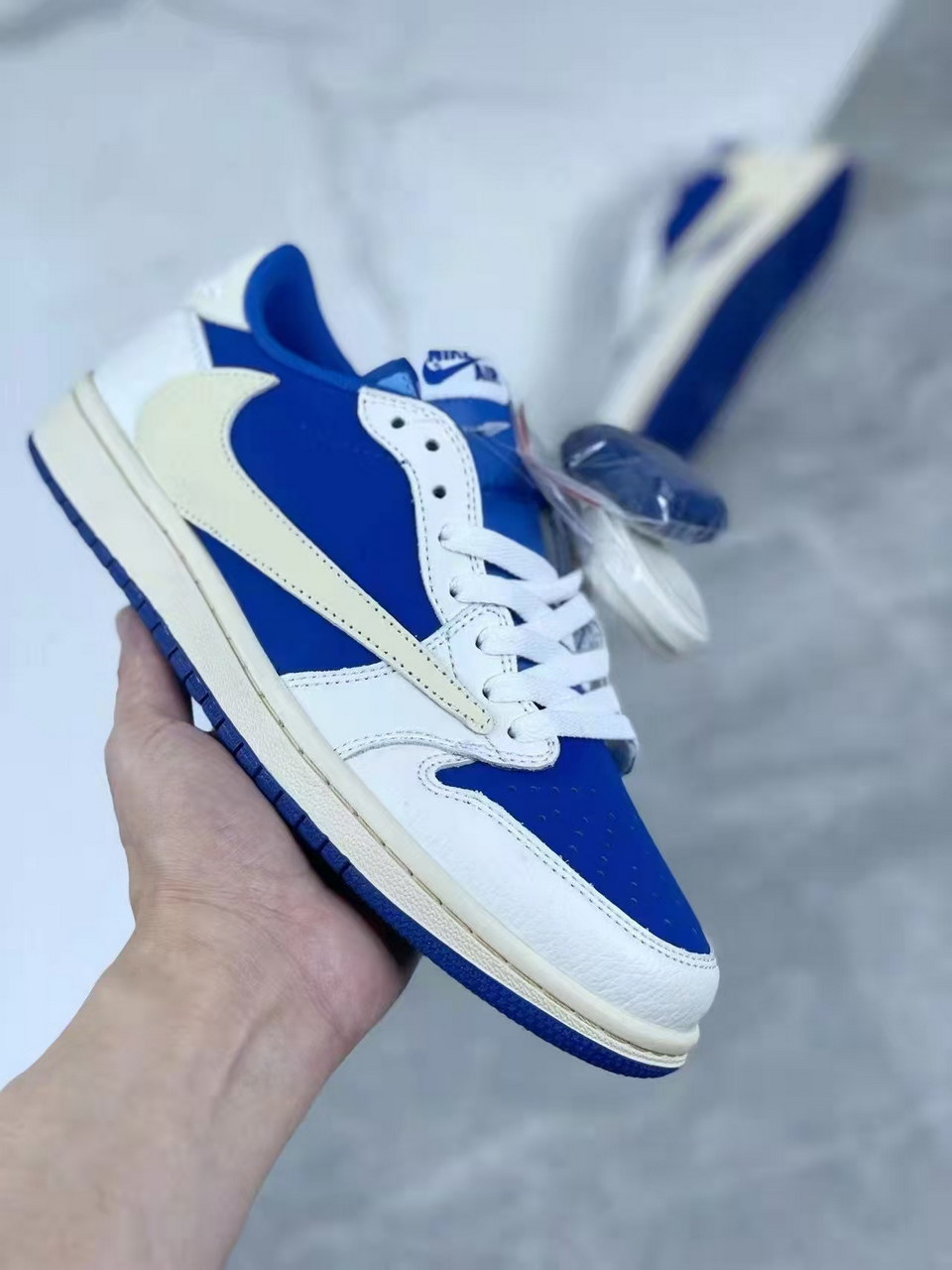 Jor-dan 1 Low Leather #章