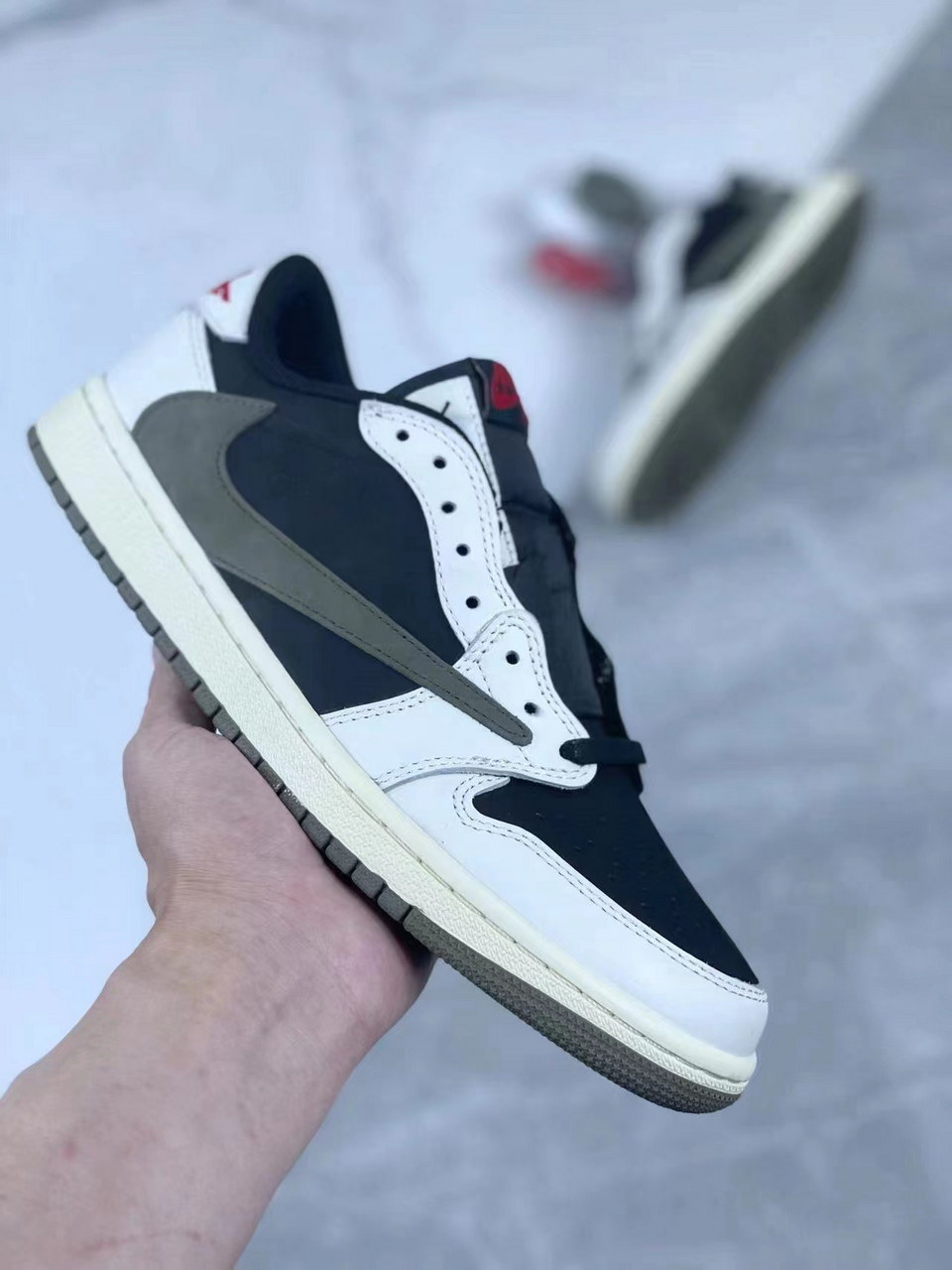 Jor-dan 1 Low Leather #章