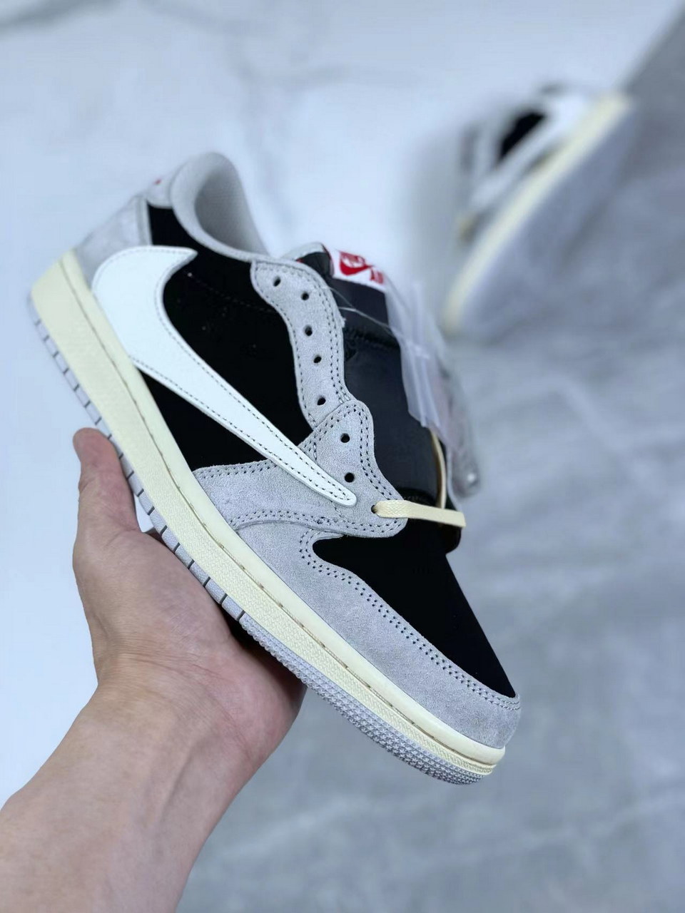 Jor-dan 1 Low Leather #章