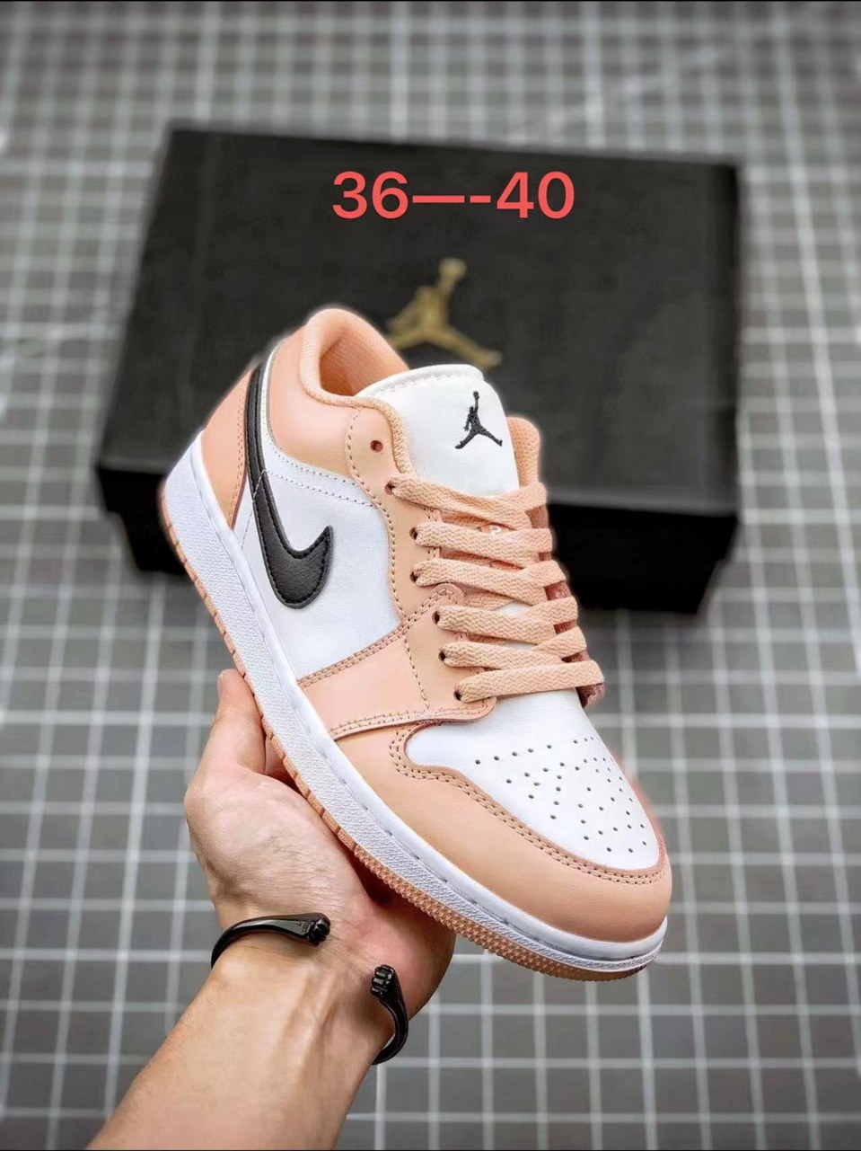 Jor-dan 1 Low Leather #章