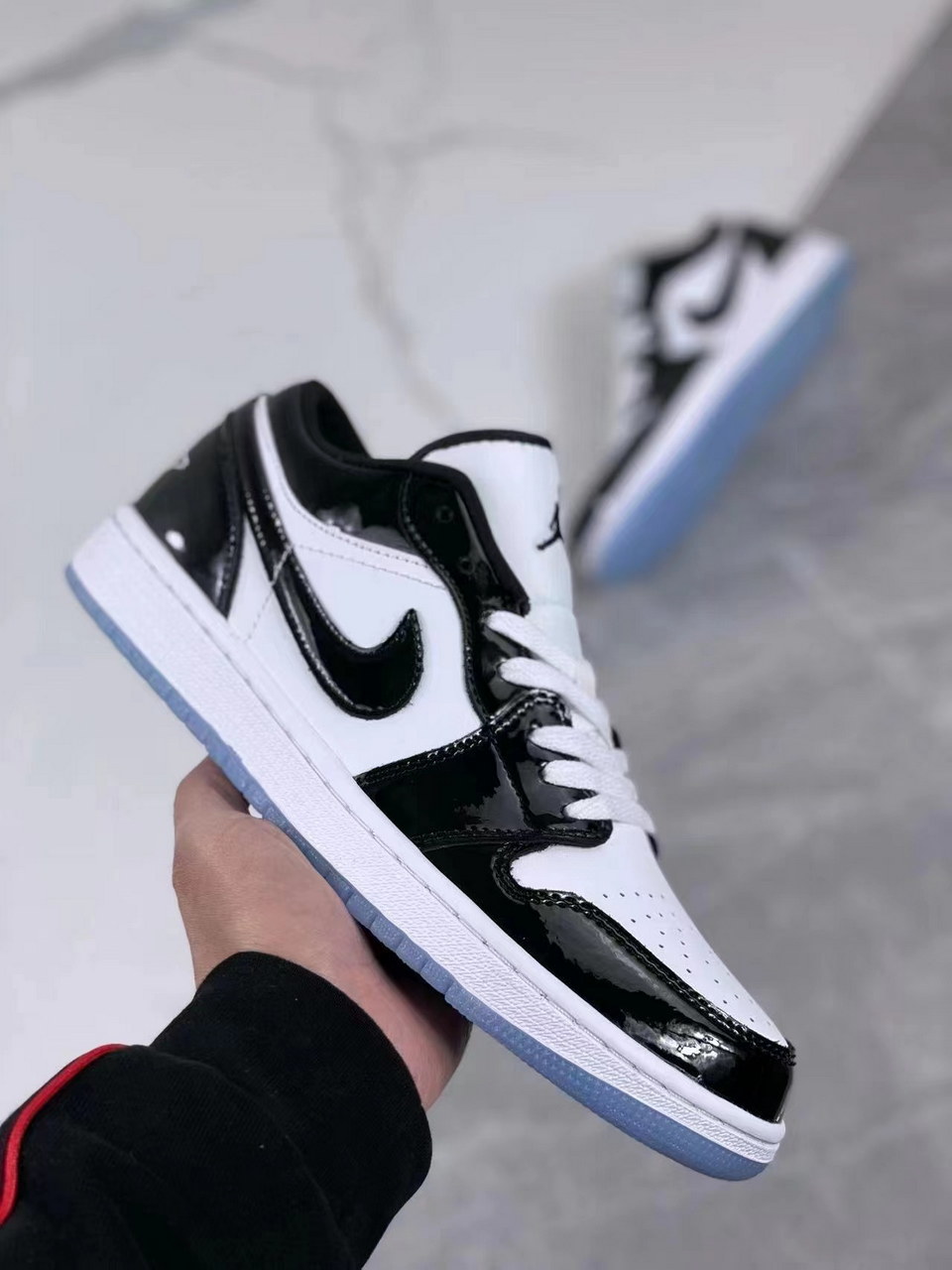 Jor-dan 1 Low Leather #章