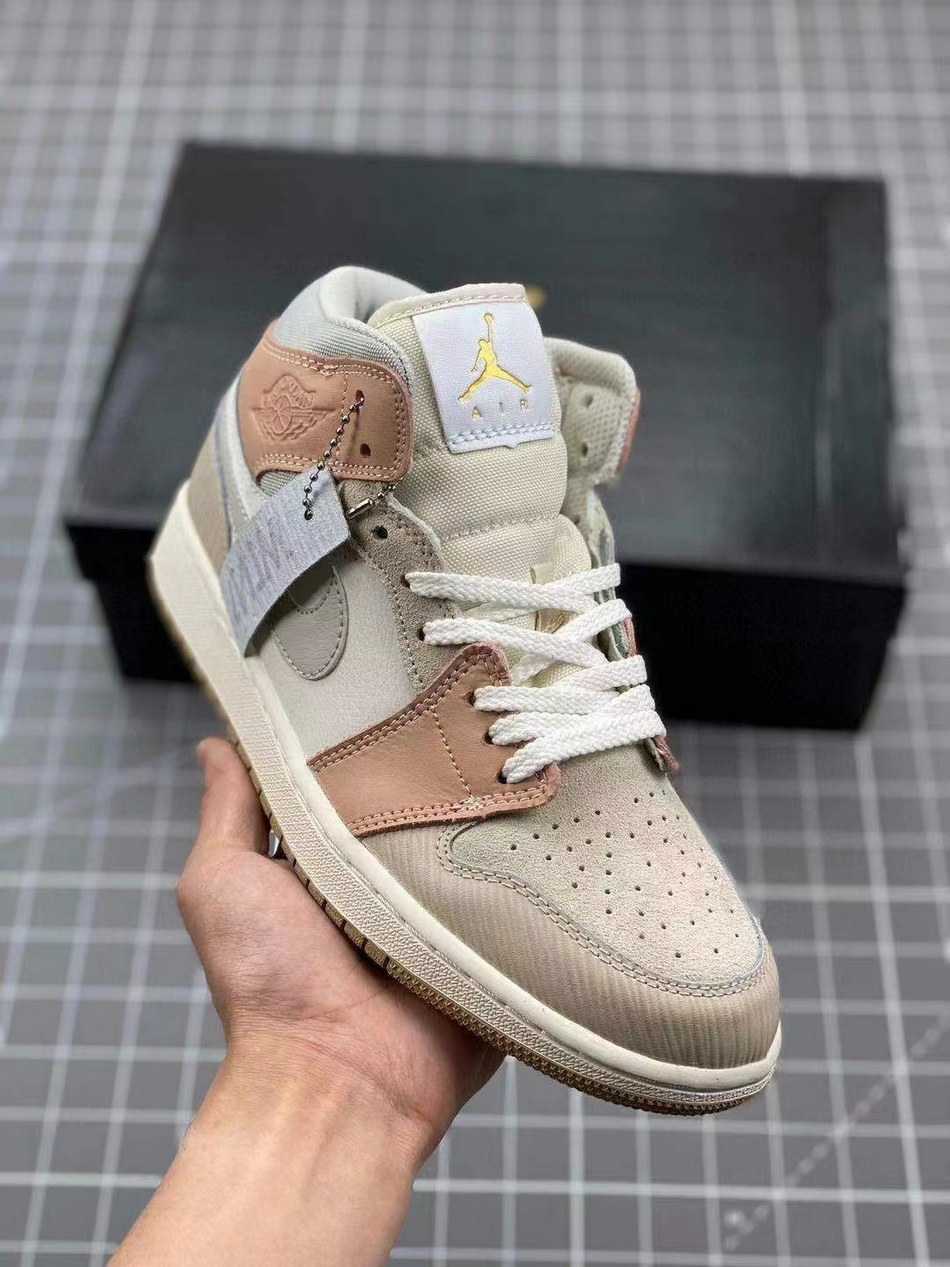 Jor-dan 1 Mid Leather #章
