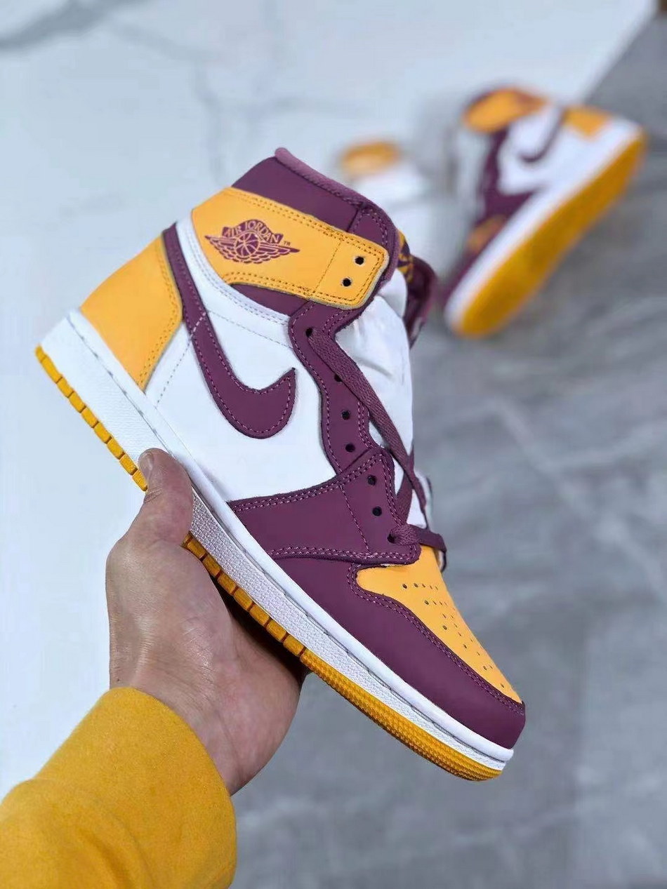 Jor-dan 1 High Leather #章