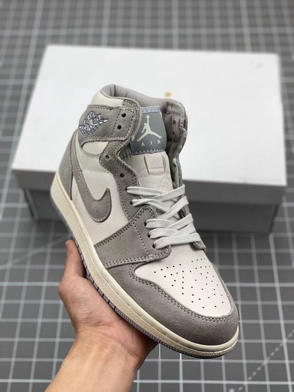 Jor-dan 1 High Leather #章