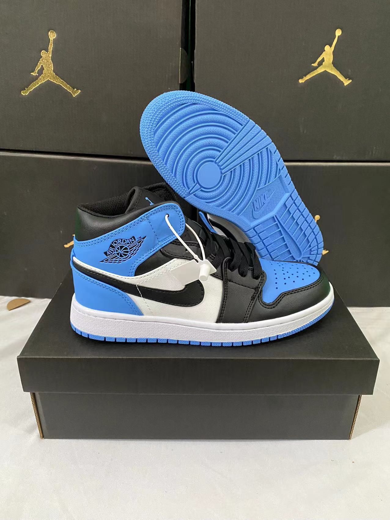 Jor-dan 1 Mid #牛
