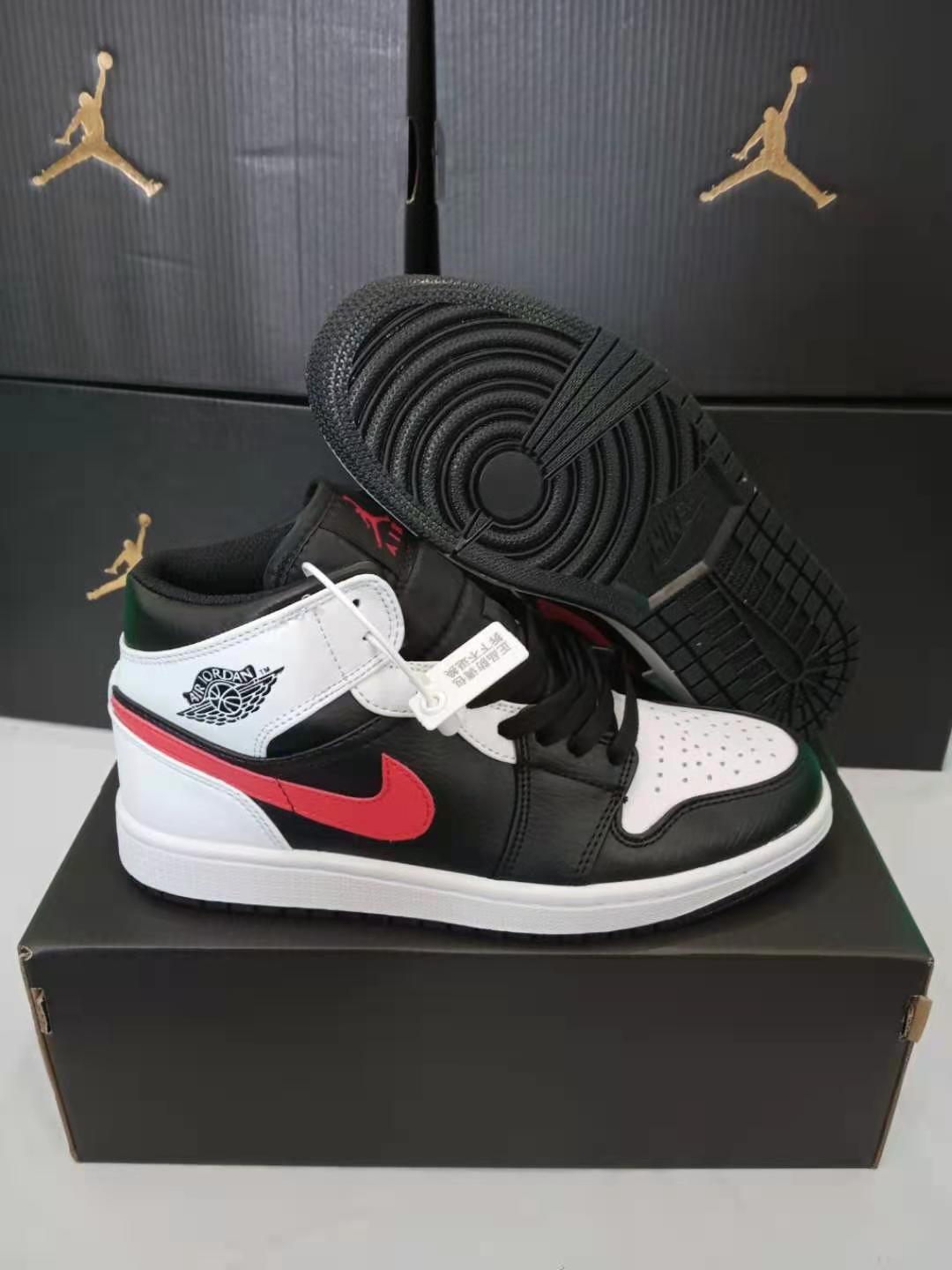 Jor-dan 1 Mid #牛
