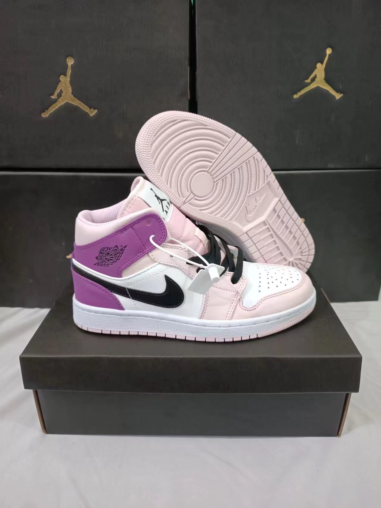 Jor-dan 1 Mid #牛