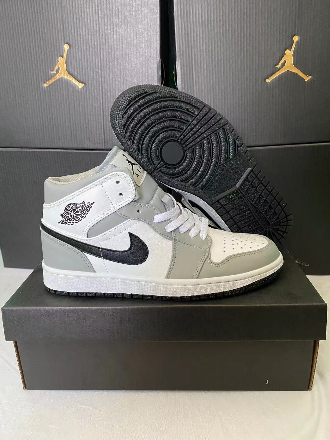 Jor-dan 1 Mid #牛