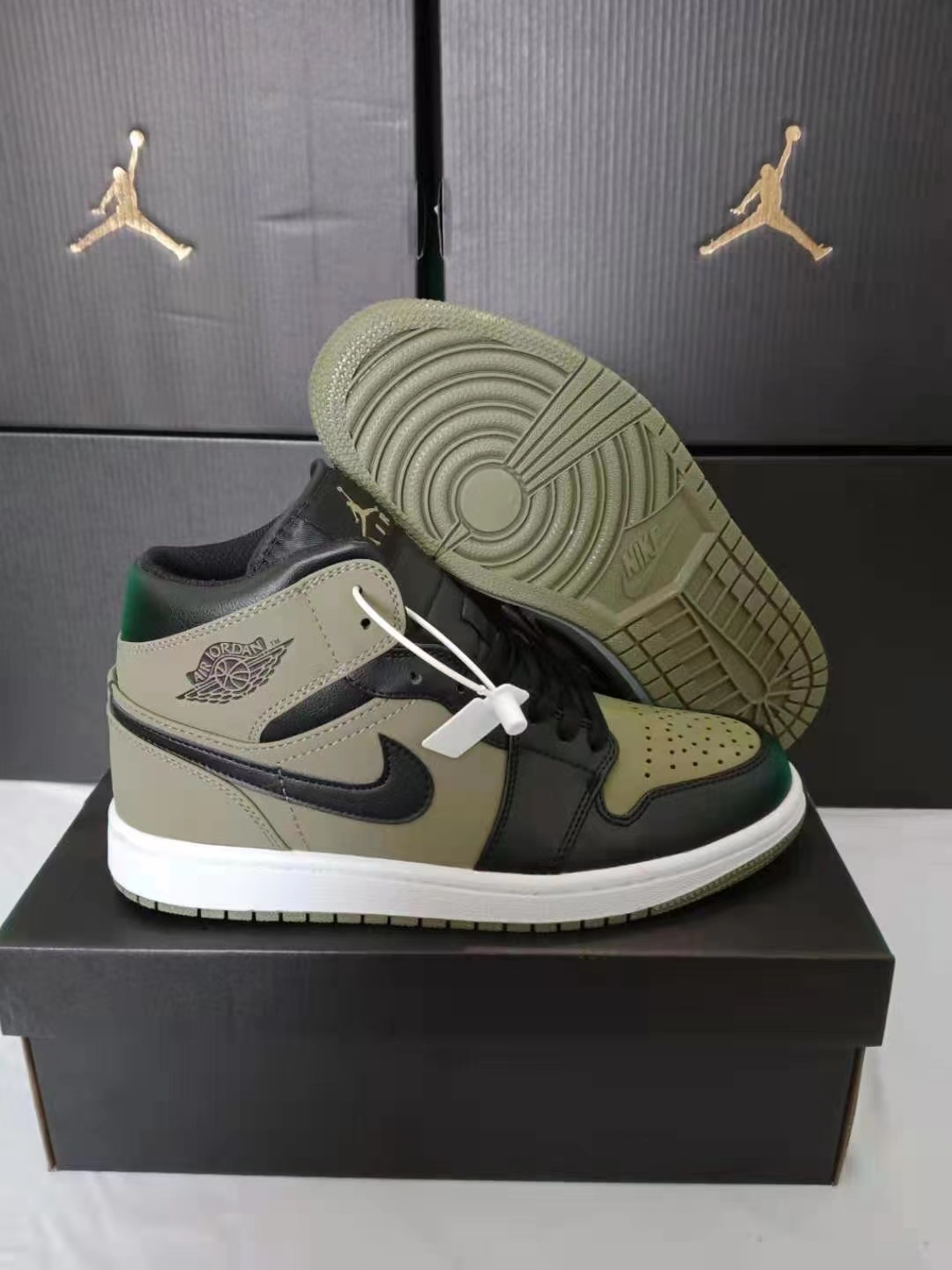 Jor-dan 1 Mid #牛