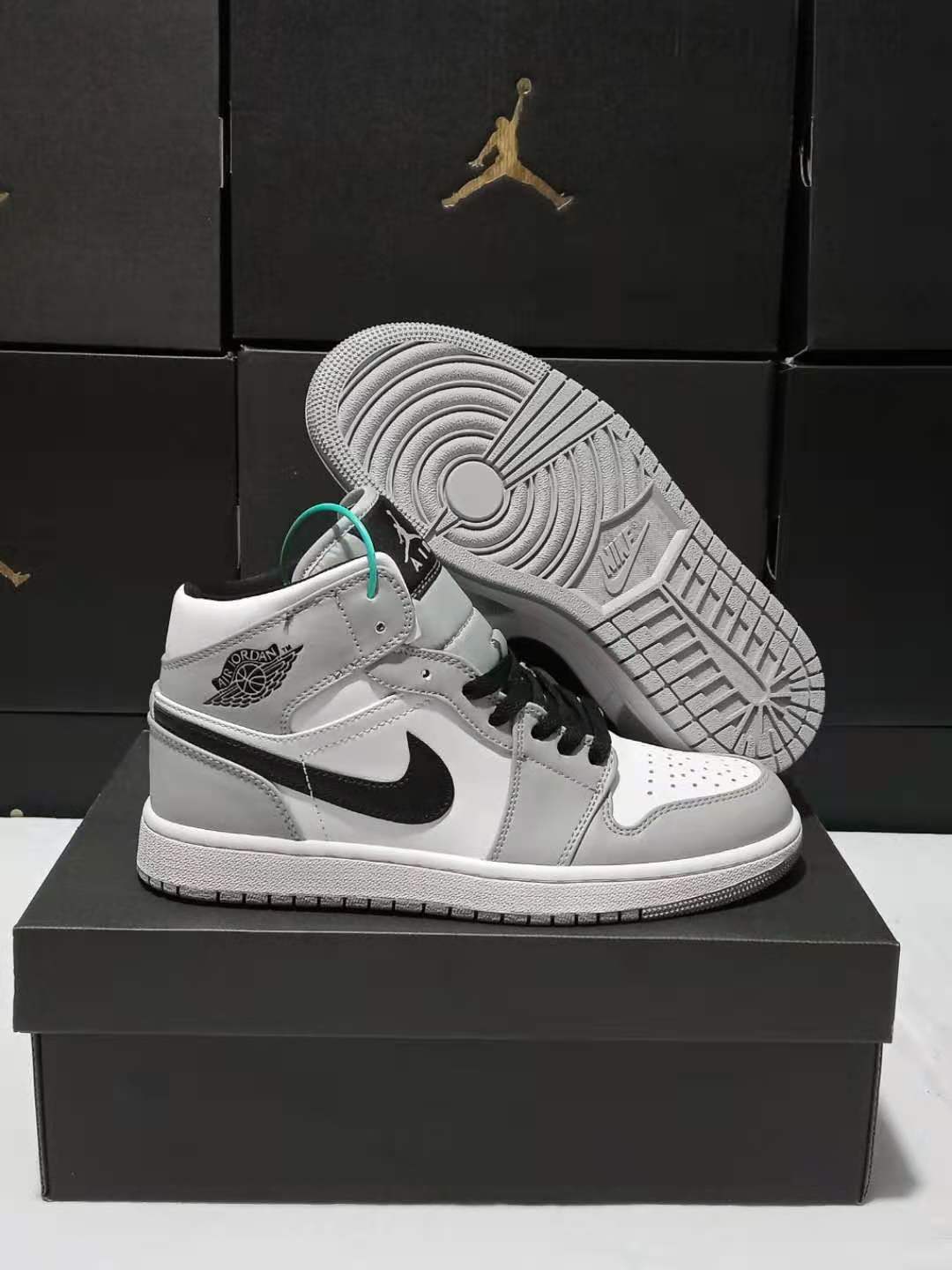 Jor-dan 1 Mid #牛