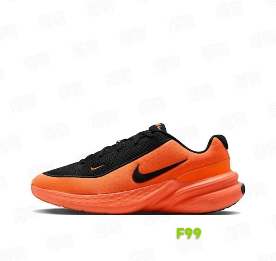 Nike Uplift SC（F99）