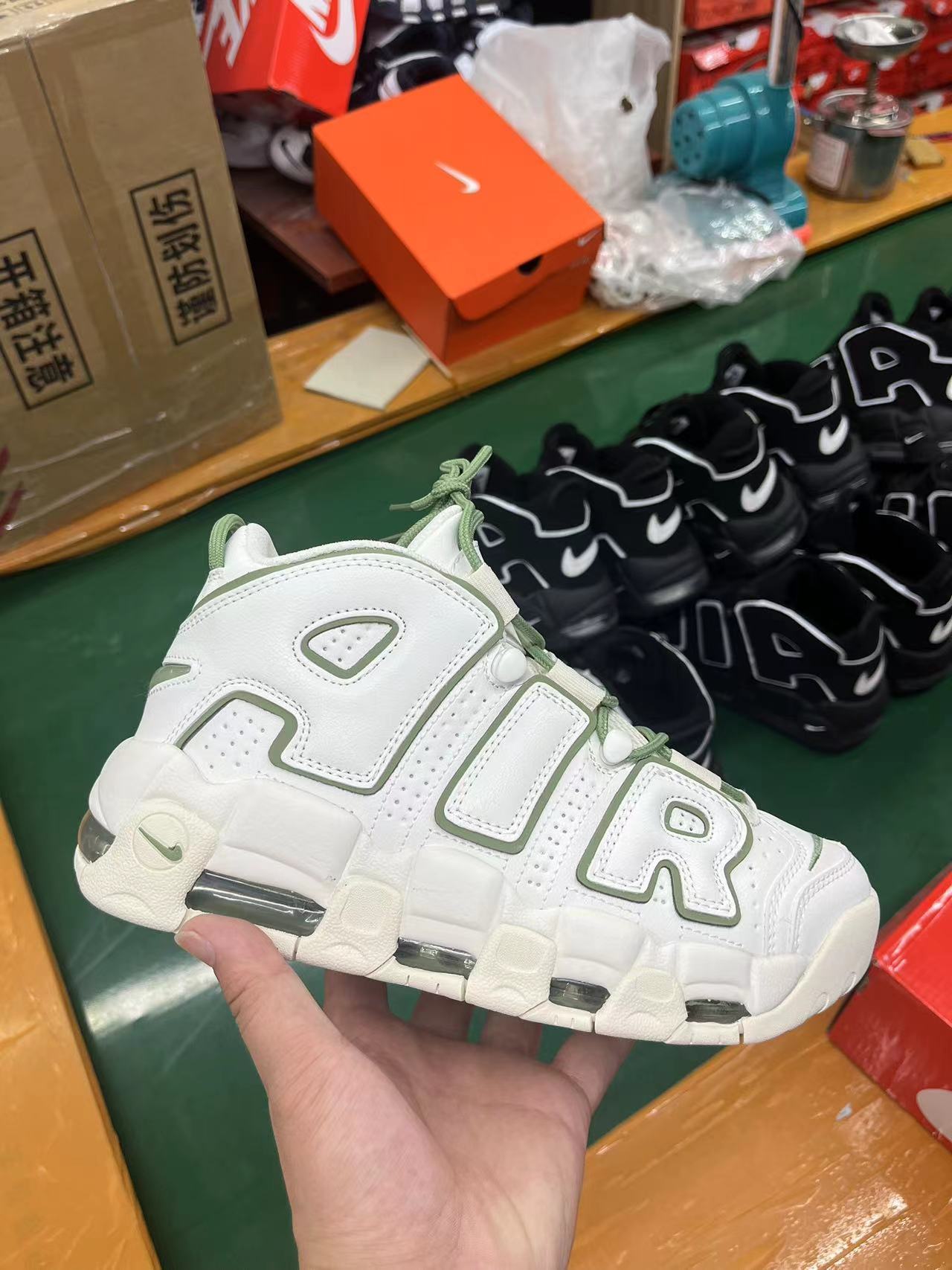Nike Uptempo #康