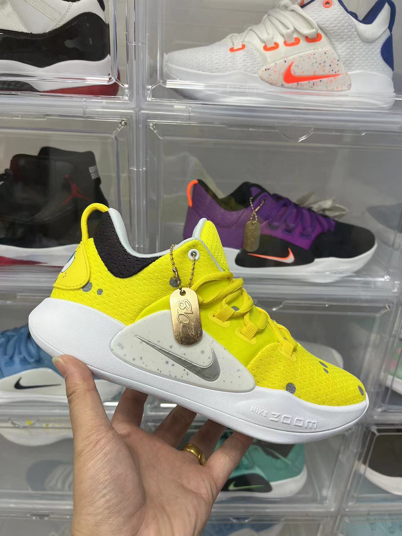 2018 Nike Hyperdunk Low 内置双气垫
