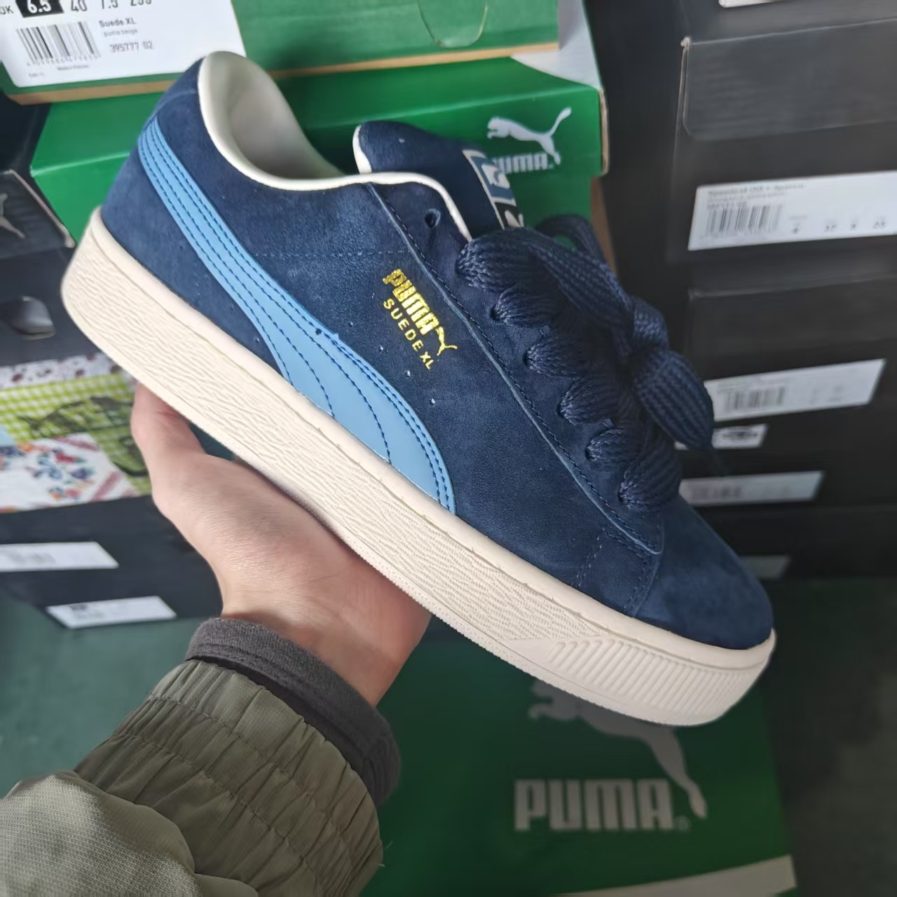 Pu-ma Suede XL（J-28）