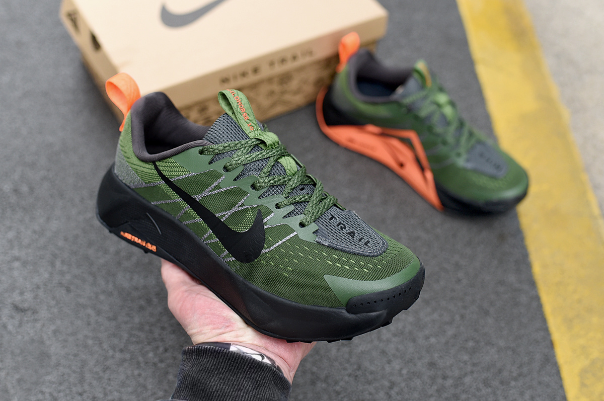 Nike React X Wildhorse 10 (B52）