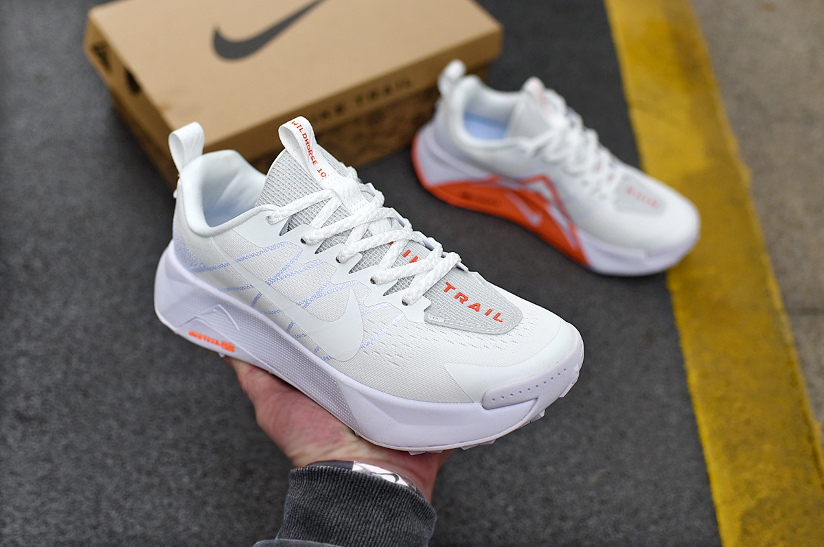 Nike React X Wildhorse 10 (B52）