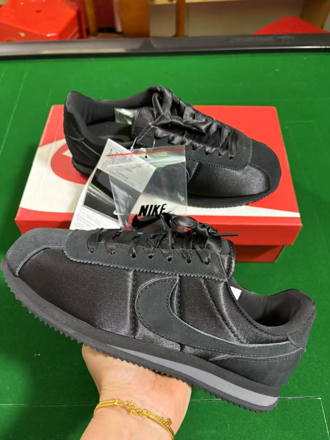 Nike Cortez（H-15）