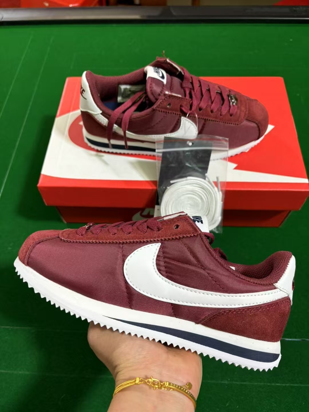 Nike Cortez（H-15）