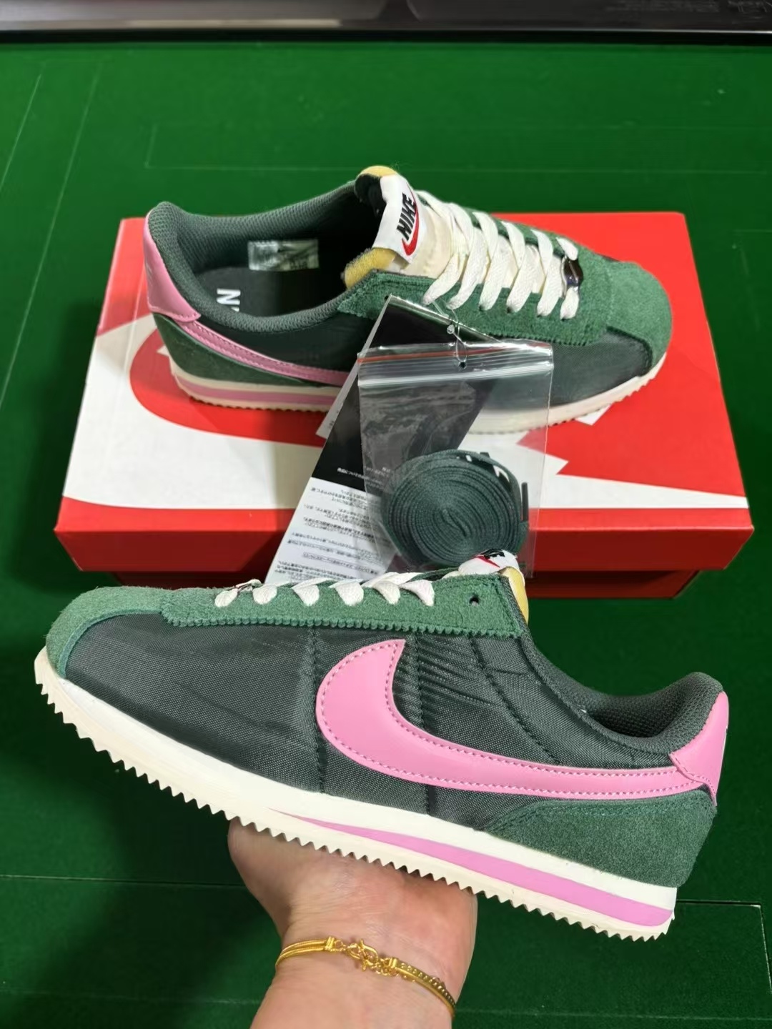 Nike Cortez（H-15）