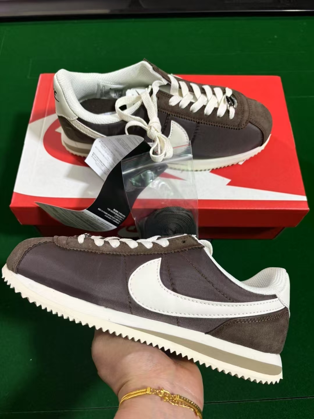 Nike Cortez（H-15）