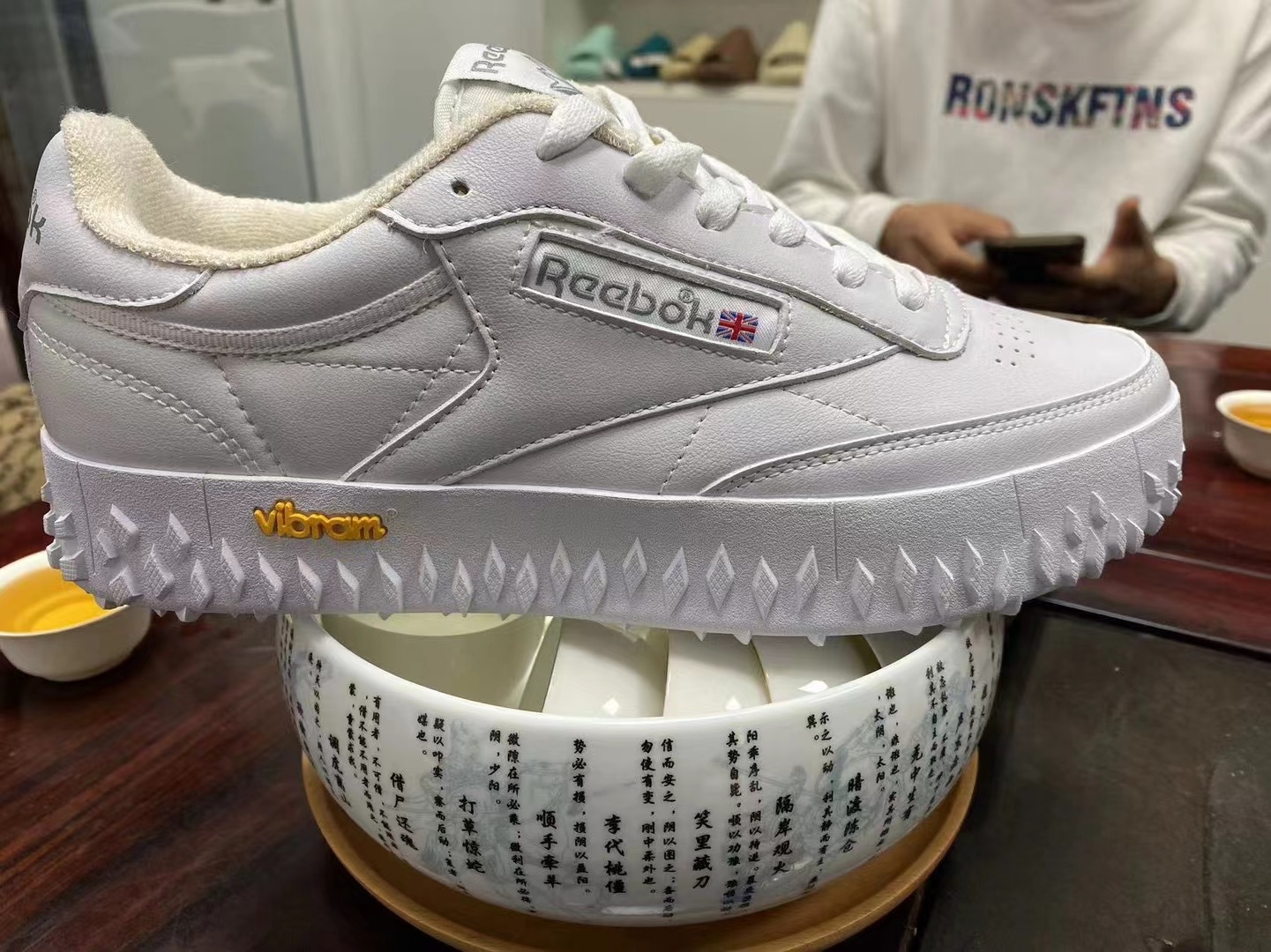 Ree-bok X Vibram（080）