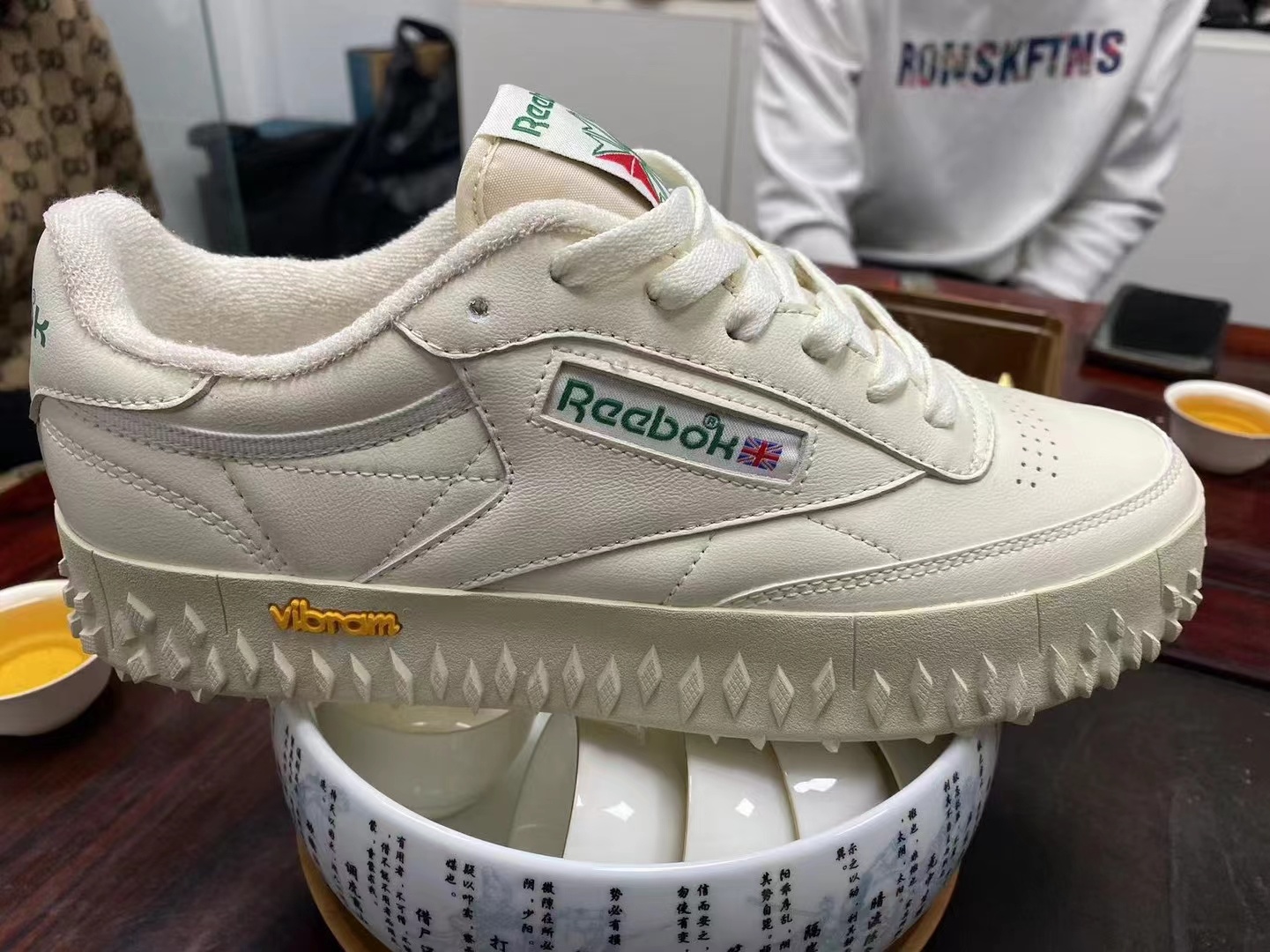 Ree-bok X Vibram（080）