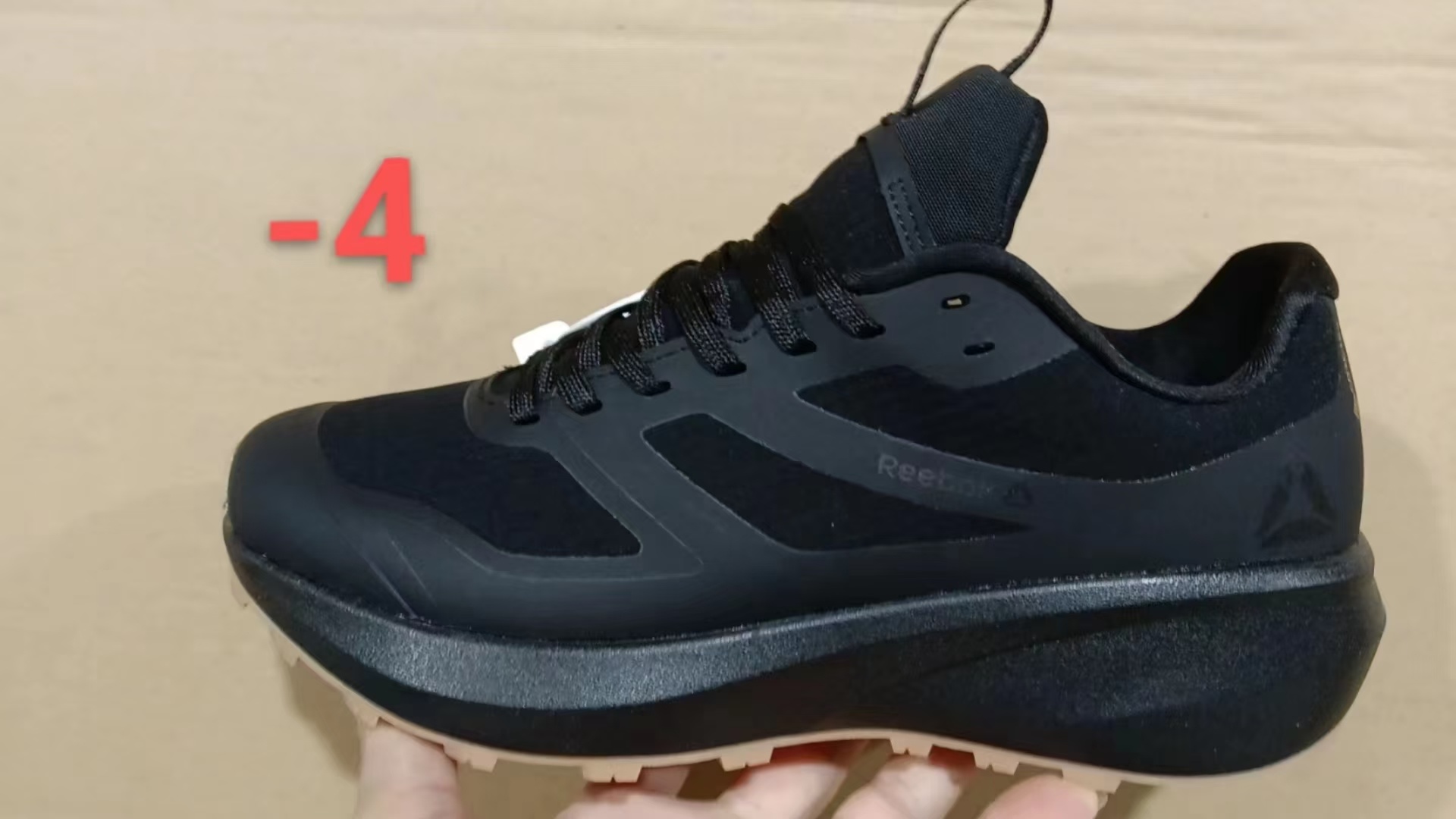 Ree-bok Outdoor Gore-Tex（F35）