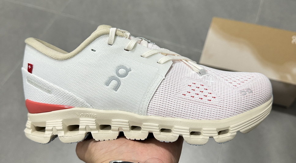 On Cloud X4 #lf-89