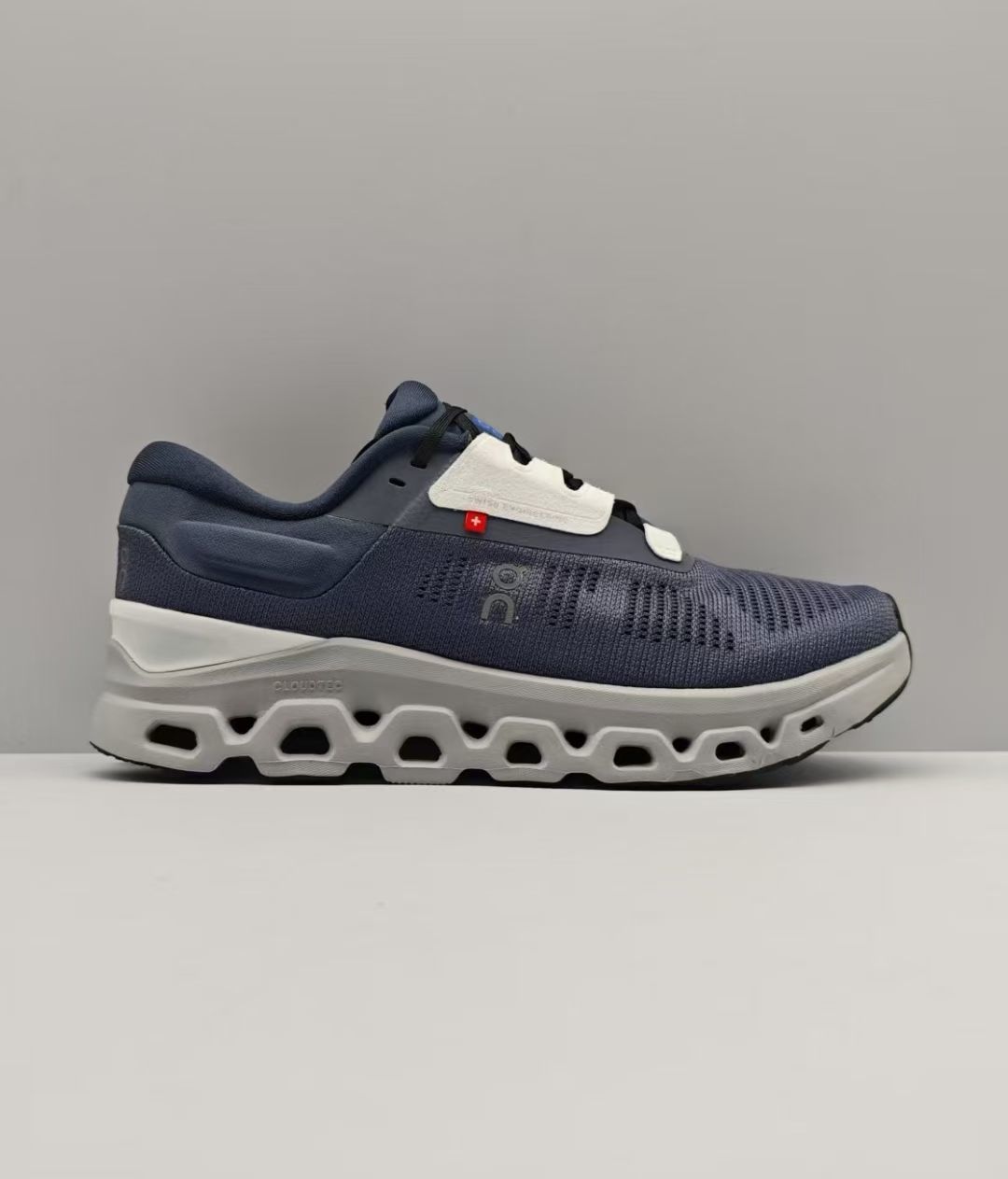 On CloudStratus 3（J-42）