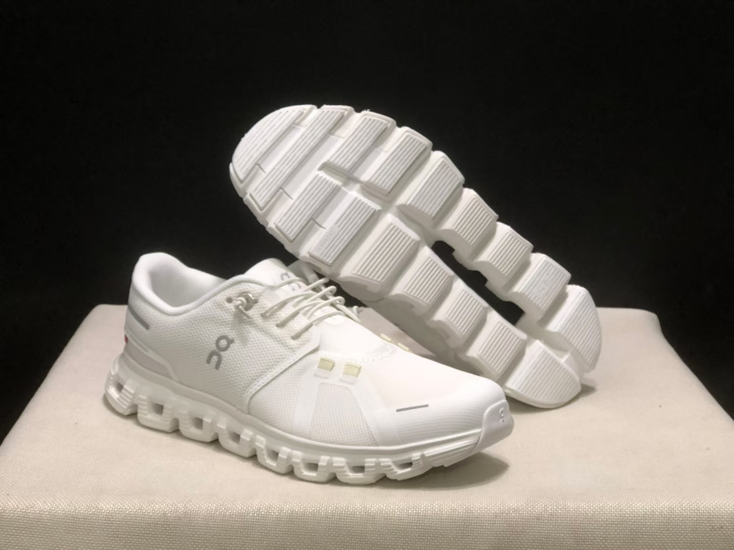 On Cloud 6 2025（J-7）